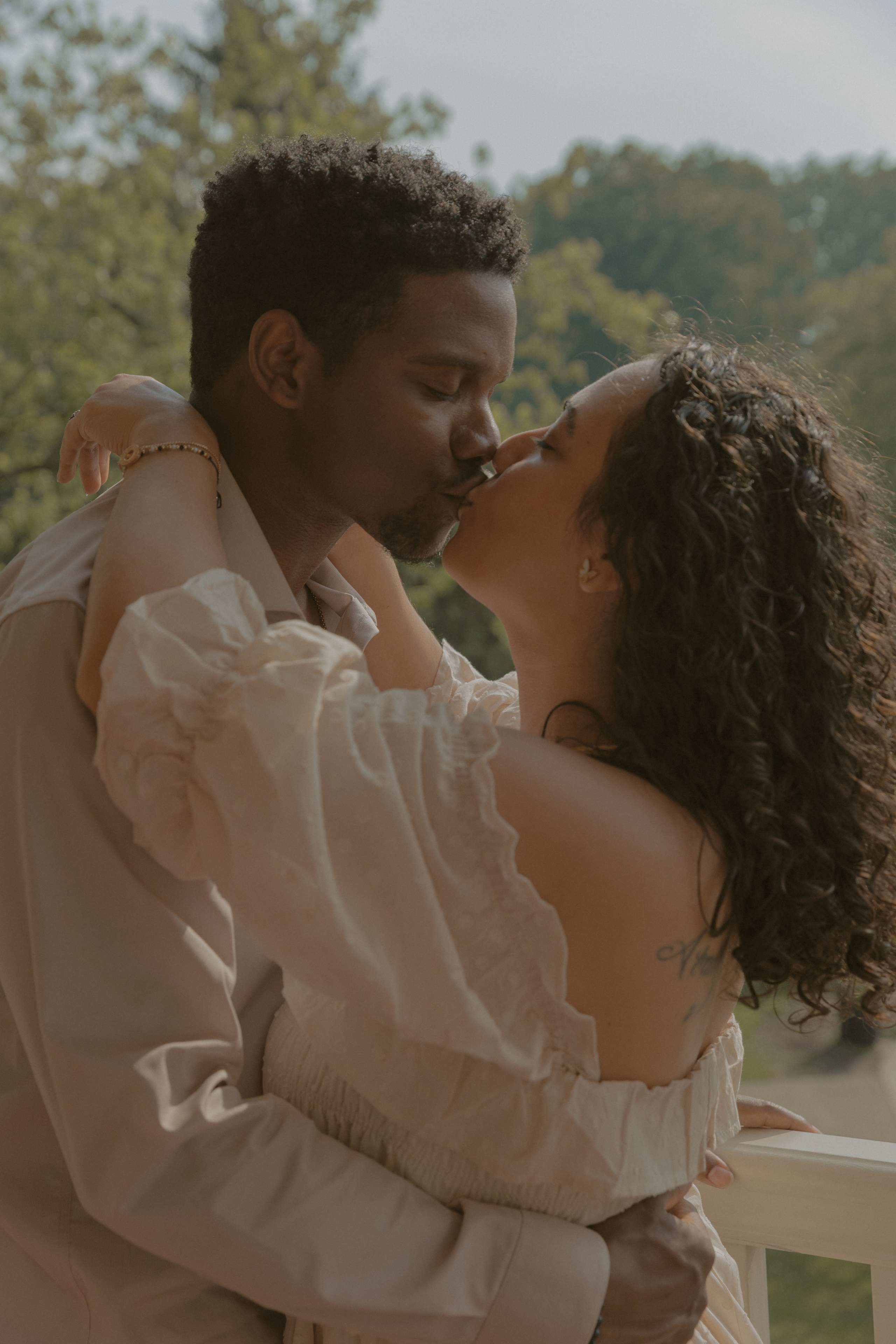 T&C. Couple photographer in Chicago