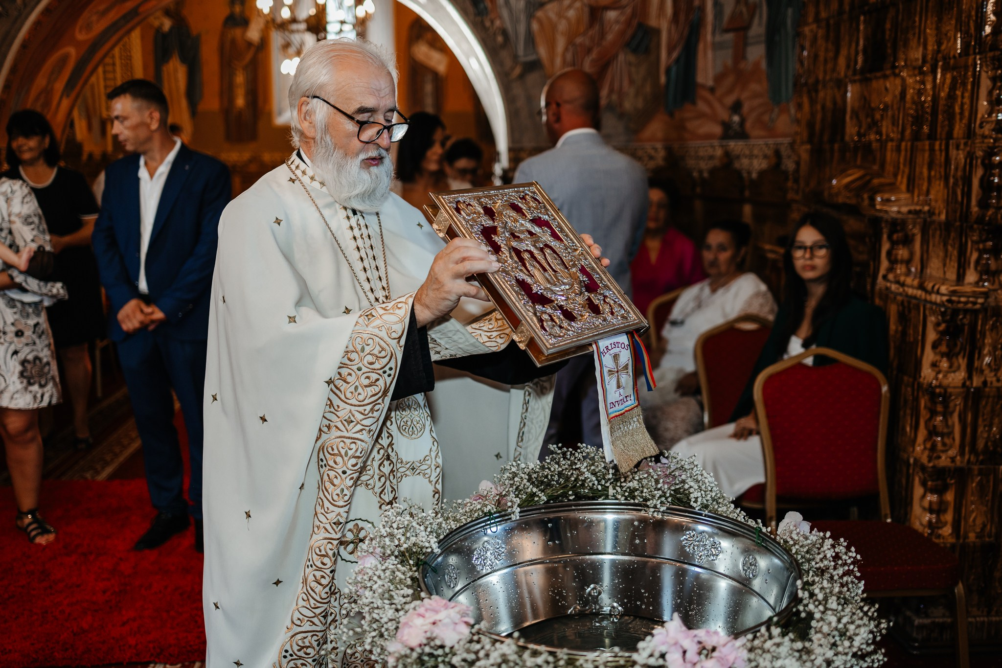 Anastasia. FotoACTIV.ro - Imaginea ta contează