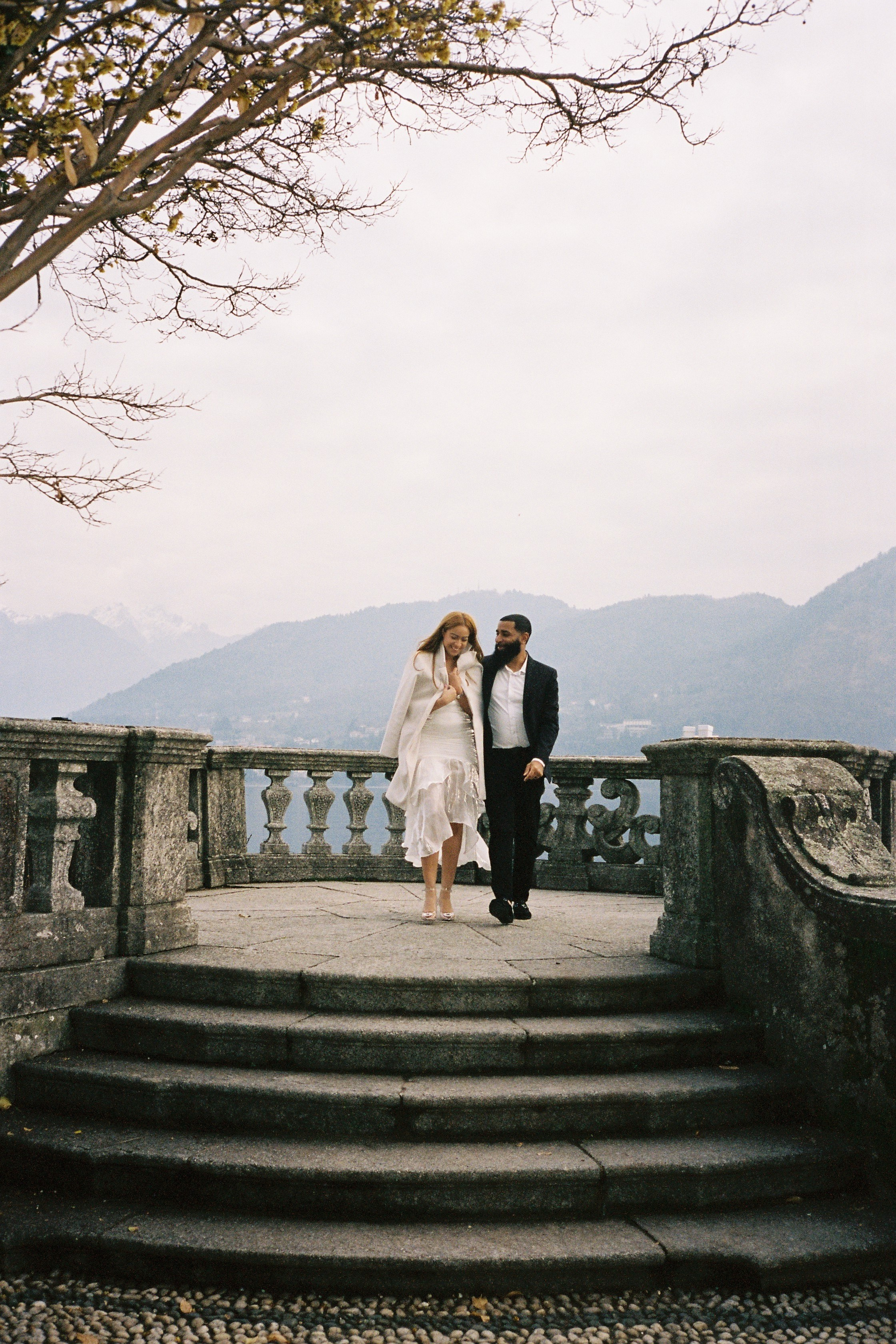Elopment at Lake Como. Wedding photographer in Italy