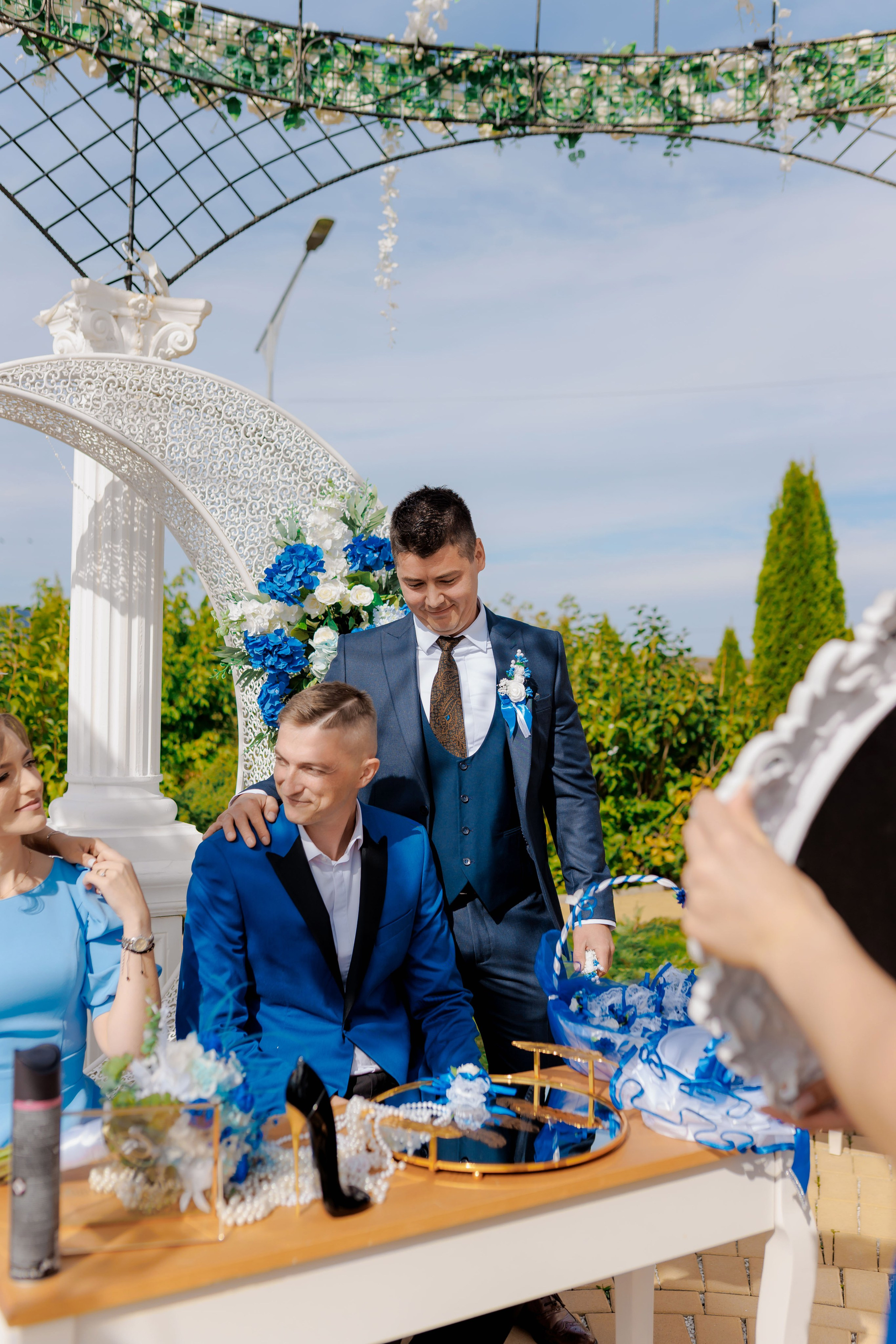 Loredana & Emilian – Ziua Nunții | Videografie - fotografie Botez Suceava, Iași, Botoșani. Servicii foto-video profesionale, pentru momente de neuitat