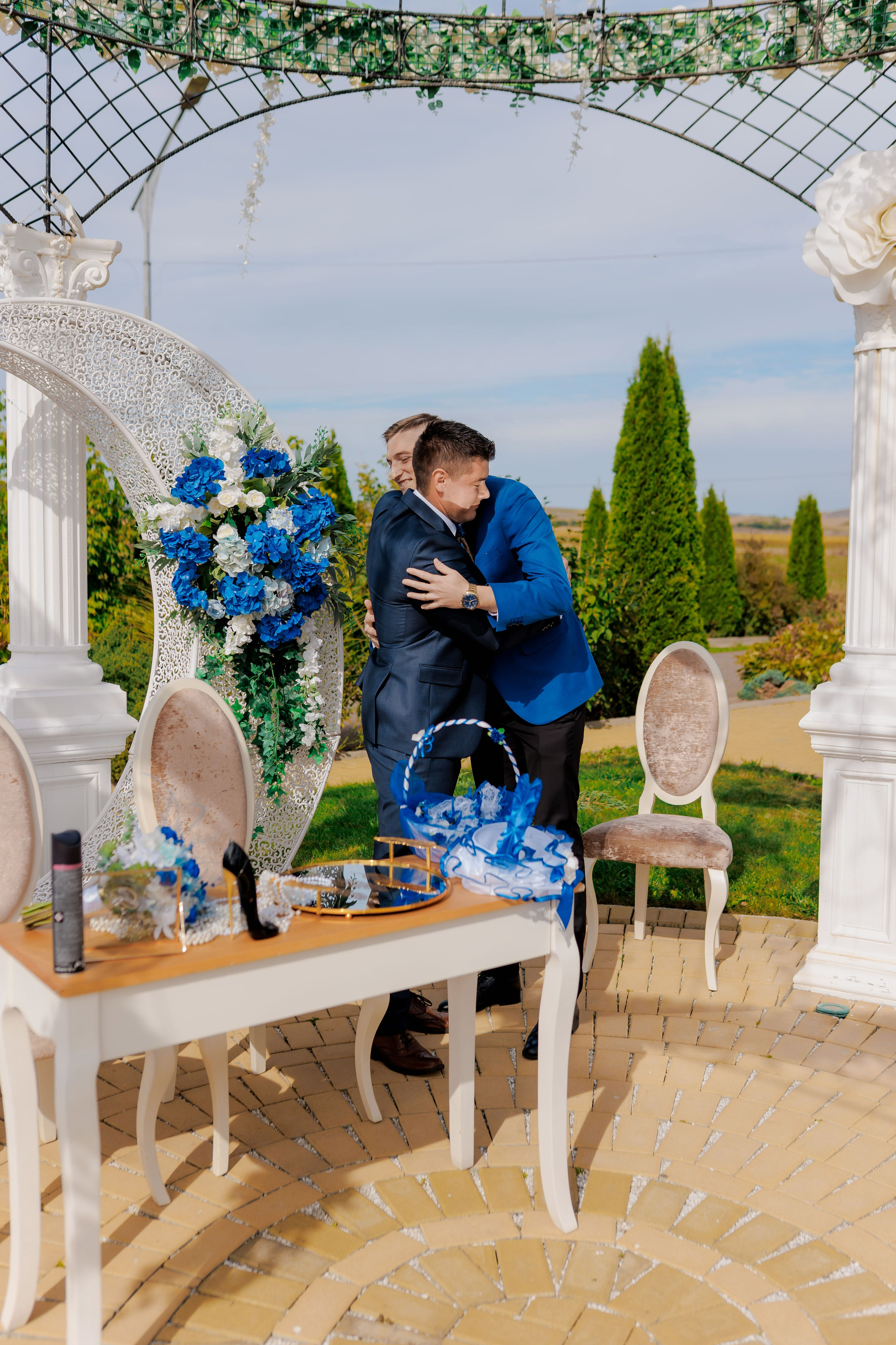 Loredana & Emilian – Ziua Nunții | Videografie - fotografie Botez Suceava, Iași, Botoșani. Servicii foto-video profesionale, pentru momente de neuitat