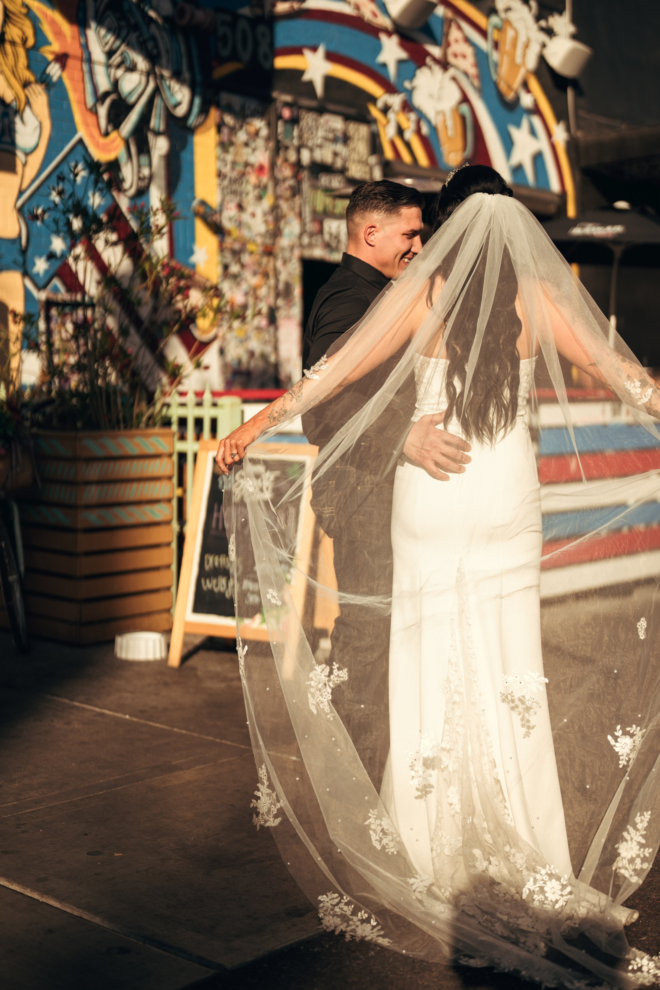 Krystina&Raymond. Wedding & elopement photographer Viktoriya Kravtsov. Las Vegas
