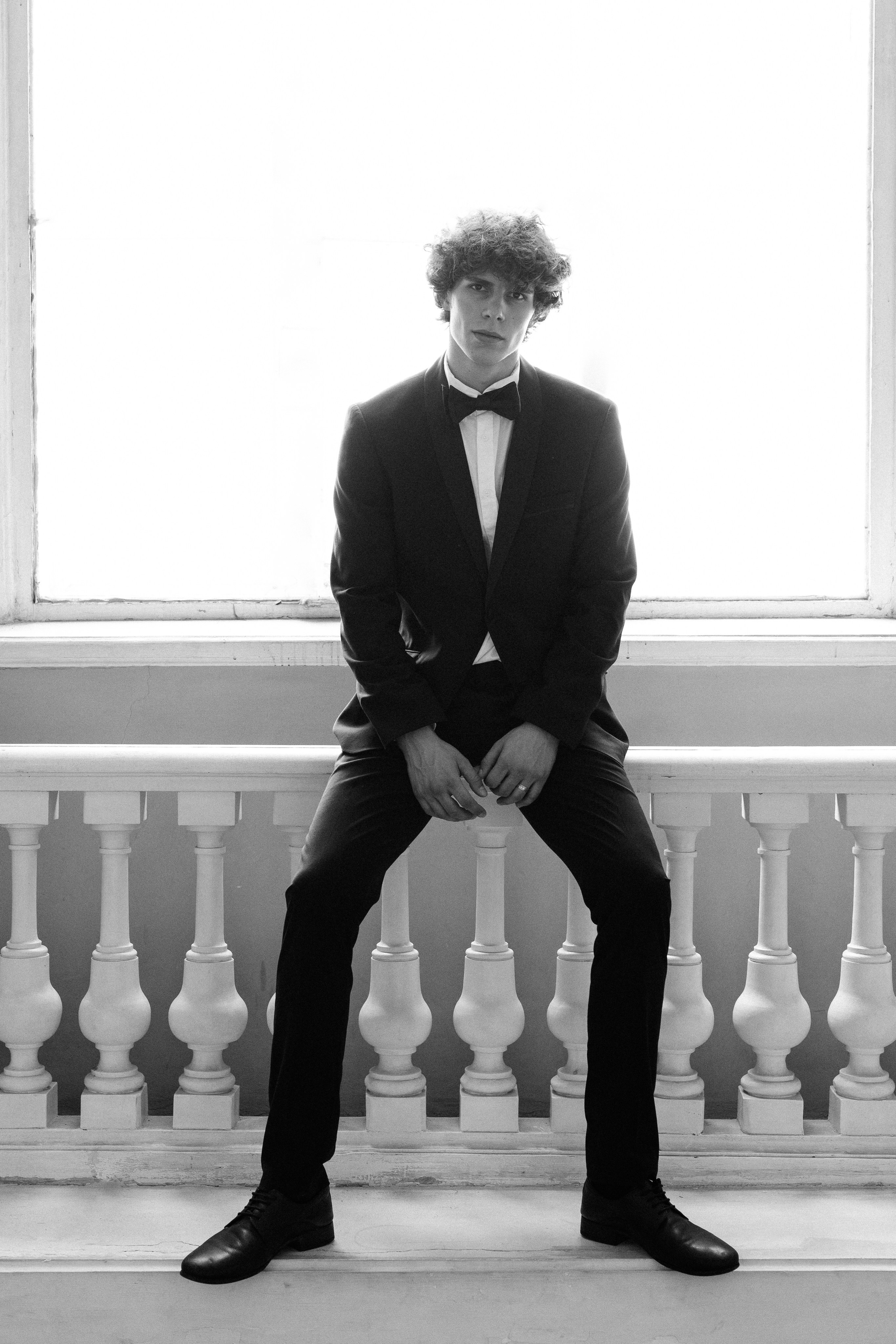 Museum elopement. Photographer Anna Curly | Weddings and Events in Dubai