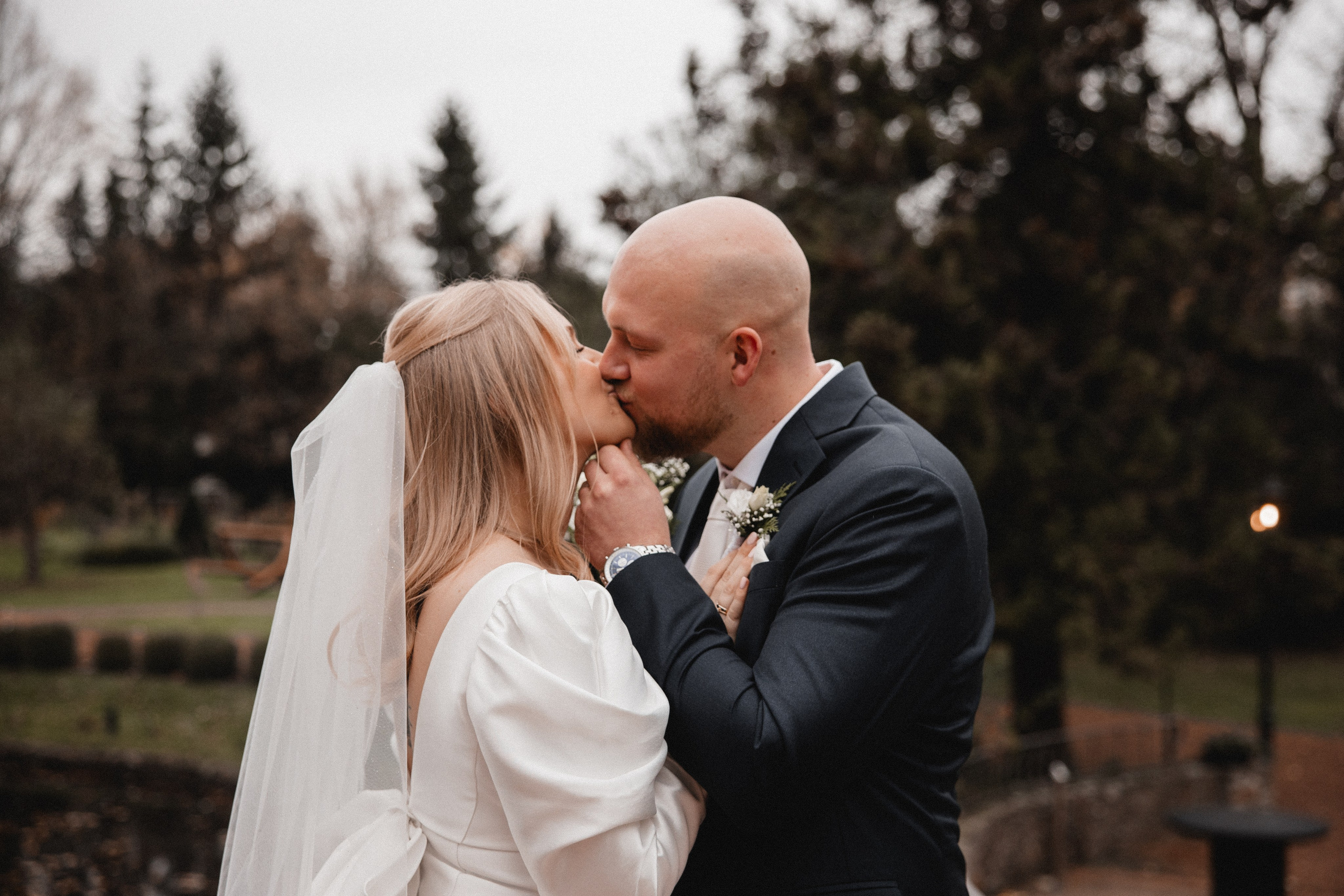 Louisa & Niklas | Schlosshotel Hugenpoet. Photographer in Bochum Dolia Halyna