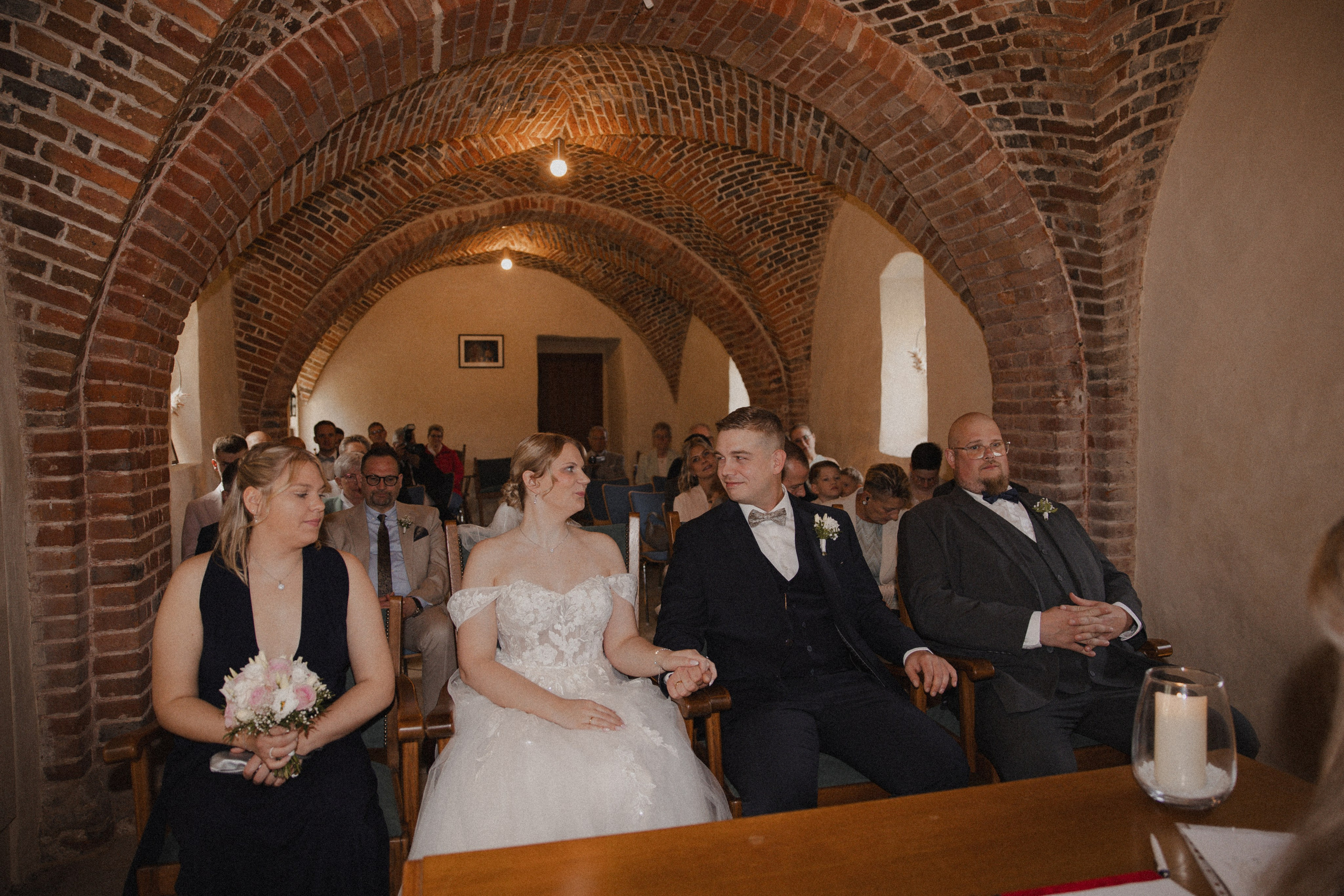 Lorena & Jan l Schloss Sythen. Hochzeitsfotografin Bochum | Halyna Reiche Fotografie NRW