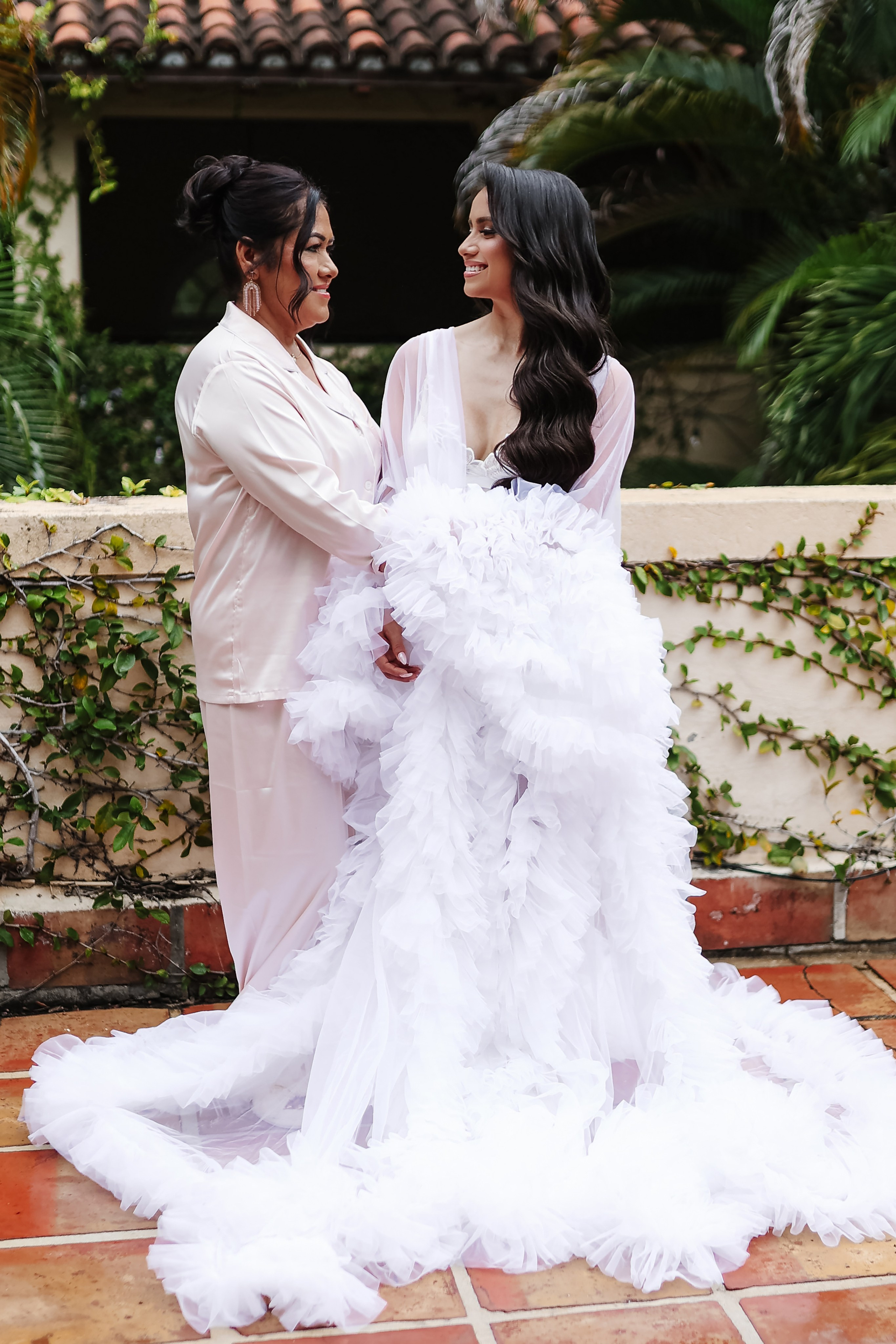 Classic Elegance Meets Modern Love | Martha & Julius at Villa Woodbine. YES I DO PRODUCTION — Wedding photography&videography