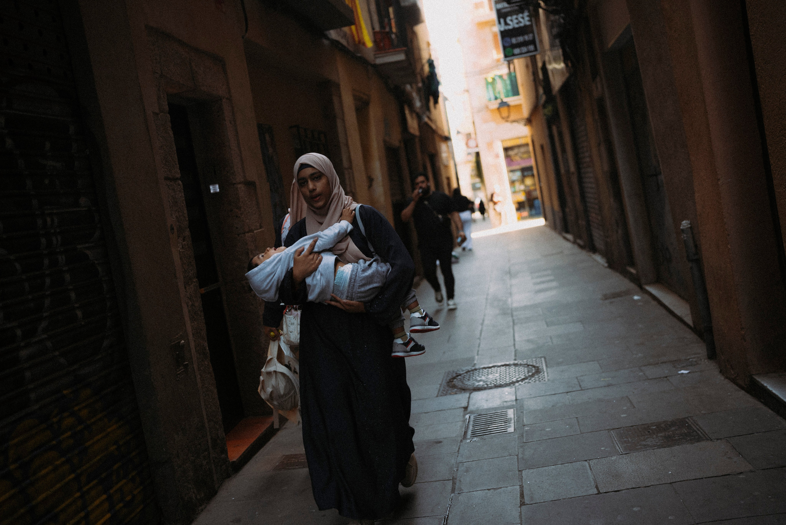 ЕВРОТУР. Стрит-фотография, полная абсурда, идиотизма и красоты