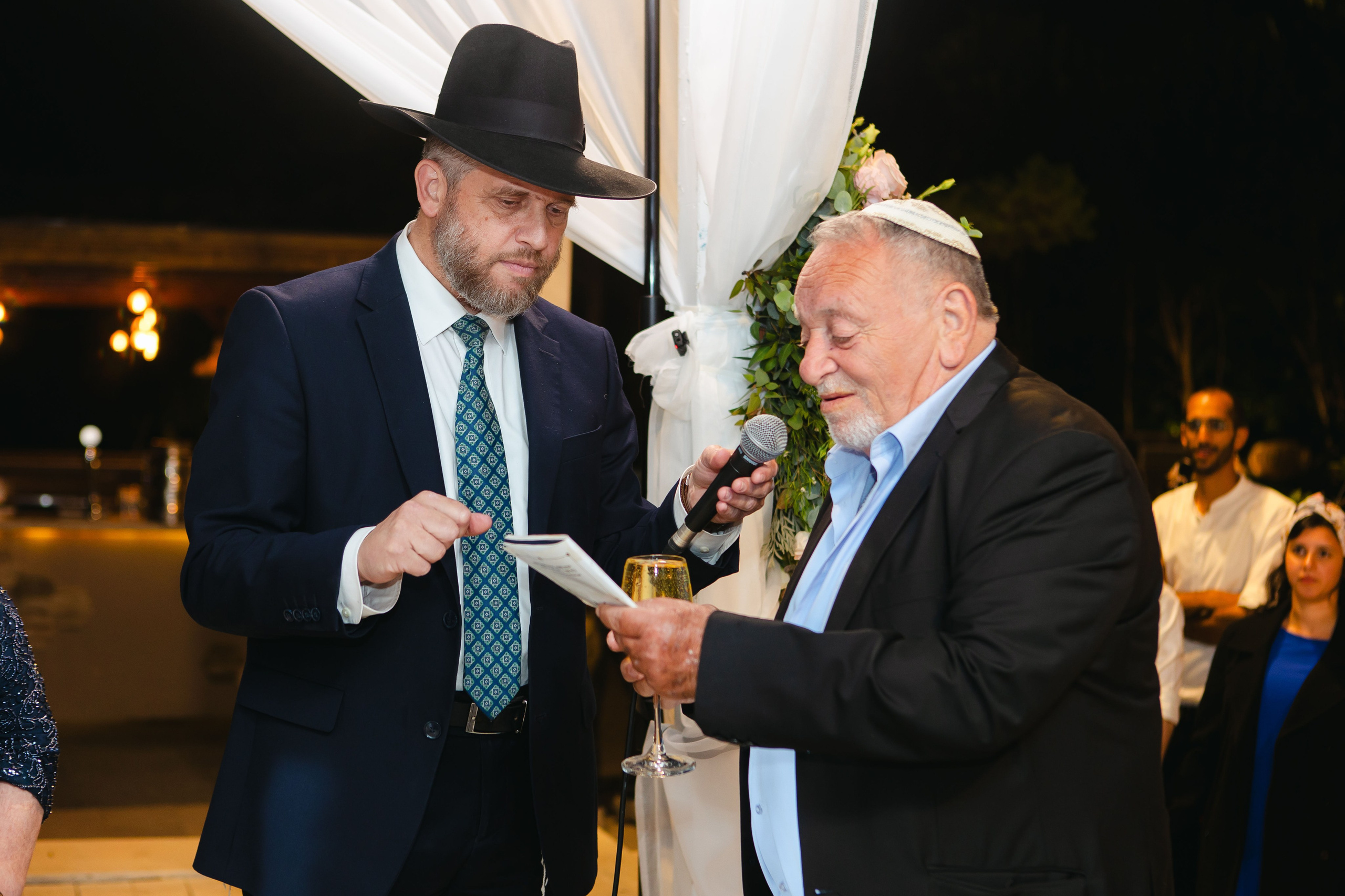 Heart to Heart. Https://shi-photo.com/