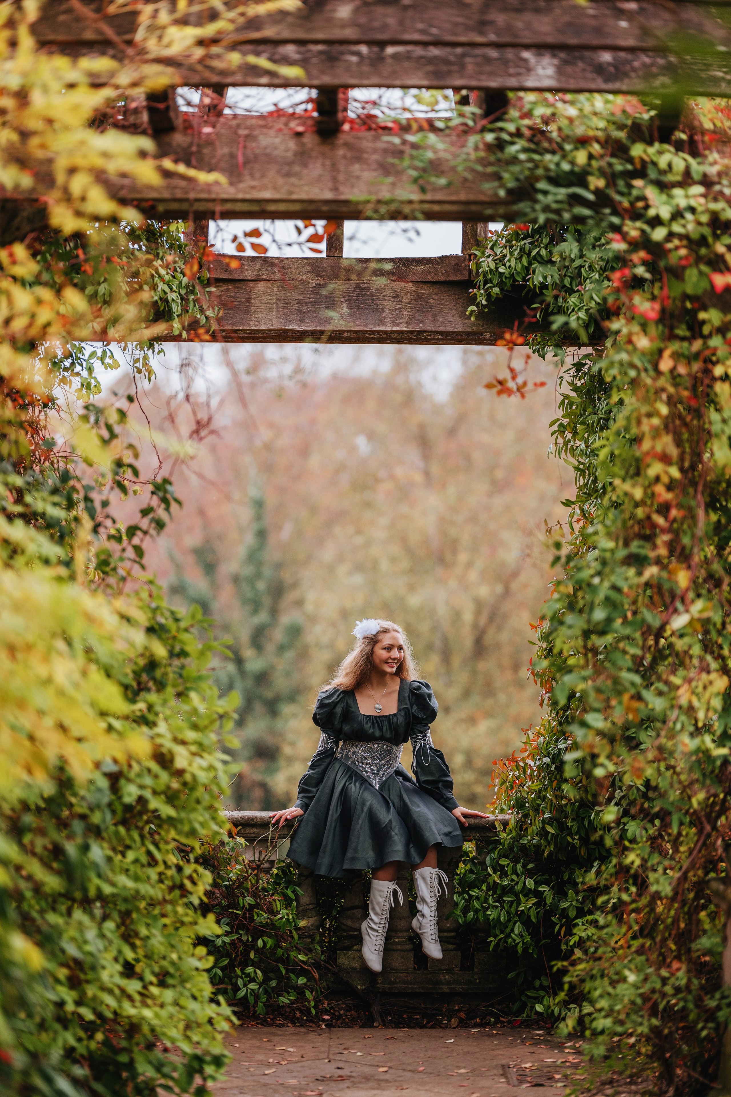 Pergola. Wedding and family photographer in London