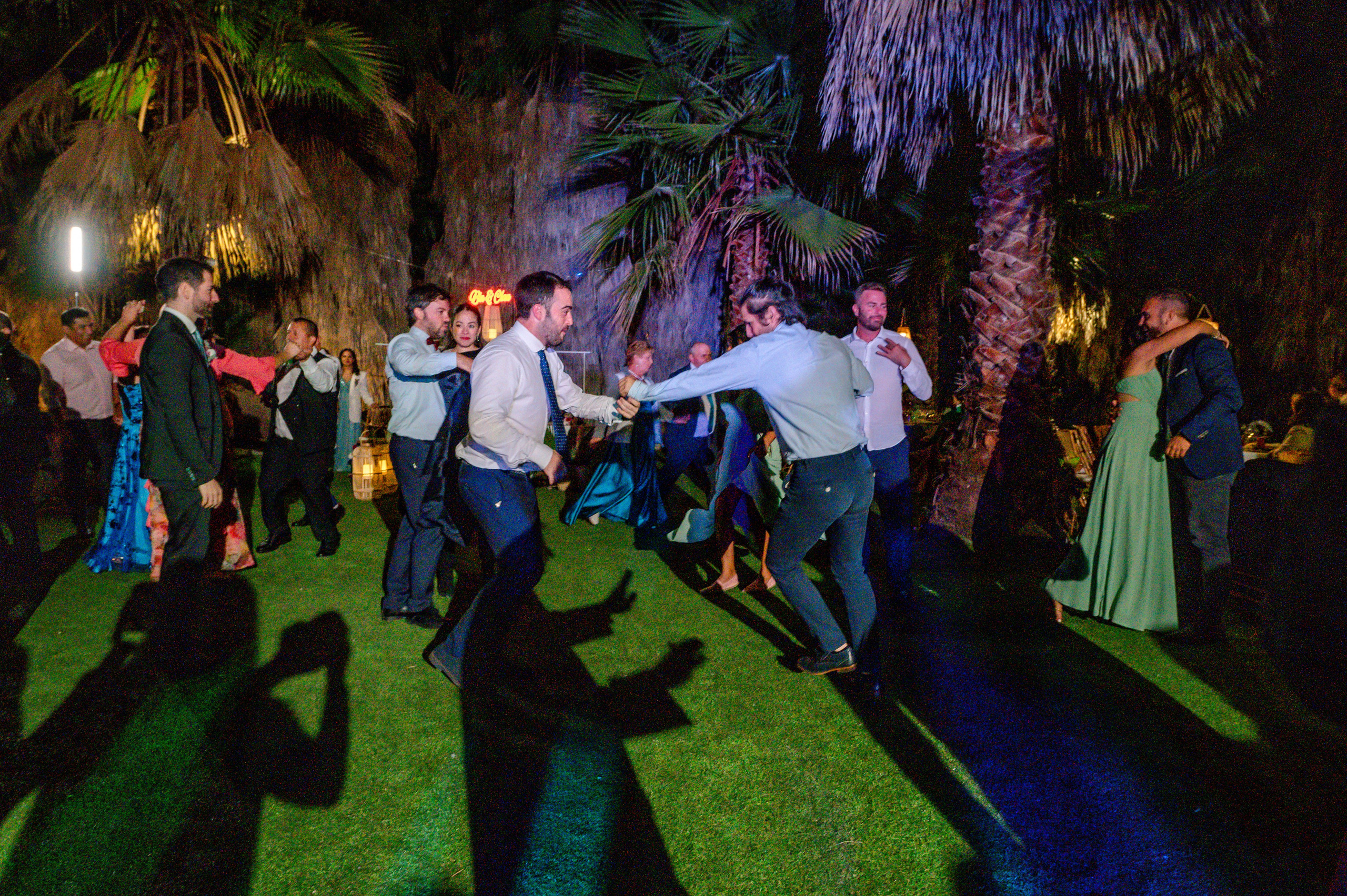 BYZO MEDIA. PETRU BYZO - family and children photographer in ROMANIA