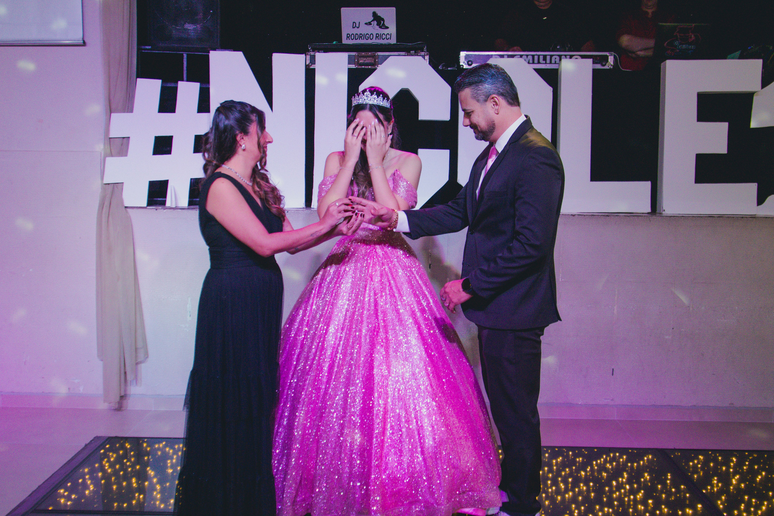 15 ANOS DE NICOLE. Fotógrafos de casamento. empresas, família em Catanduva SP e região, Casal Gonçales