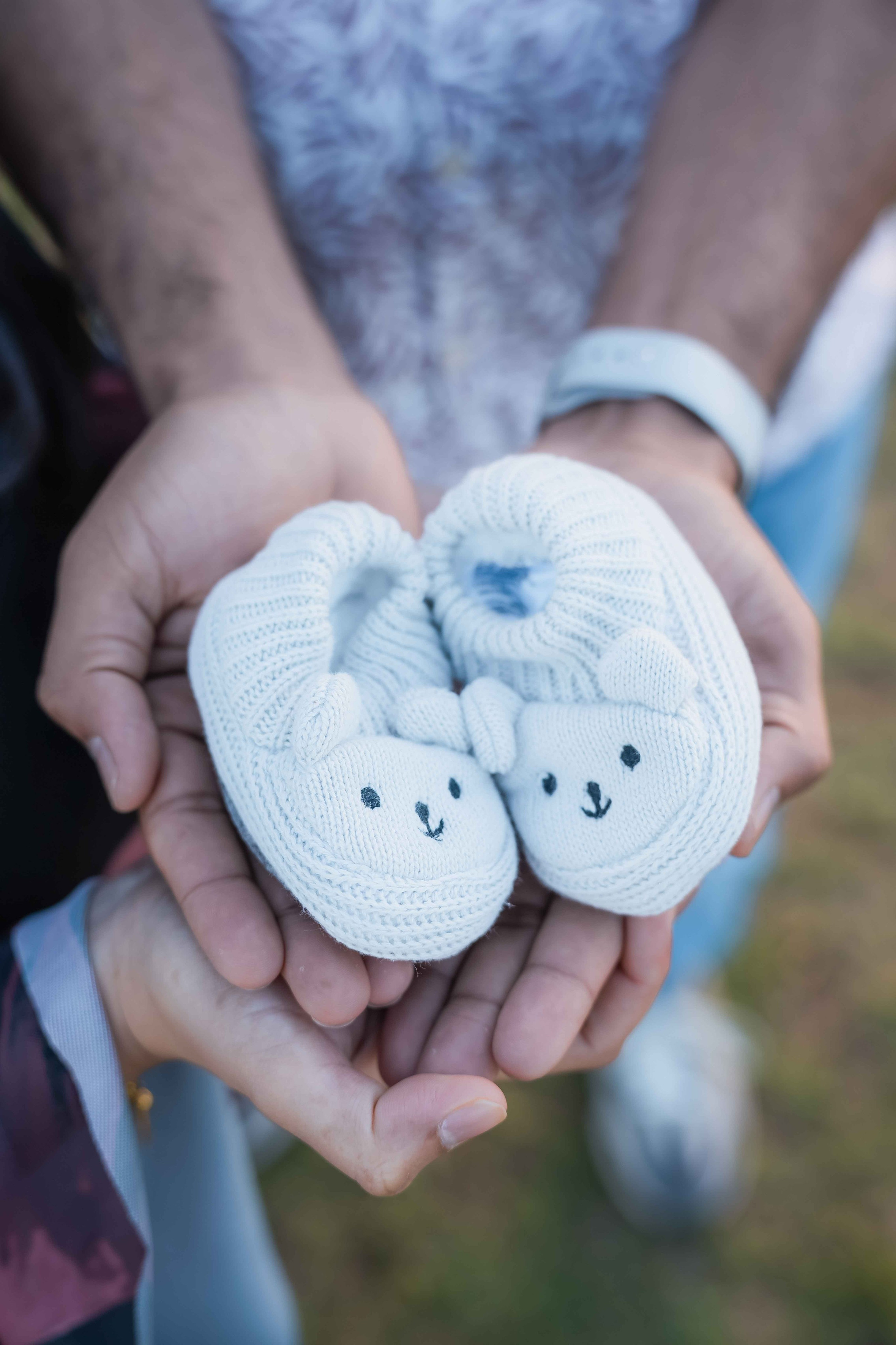Maternity photographer Berwick, Brighton pregnancy portraits, Frankston maternity sessions, Caulfield fine art maternity.