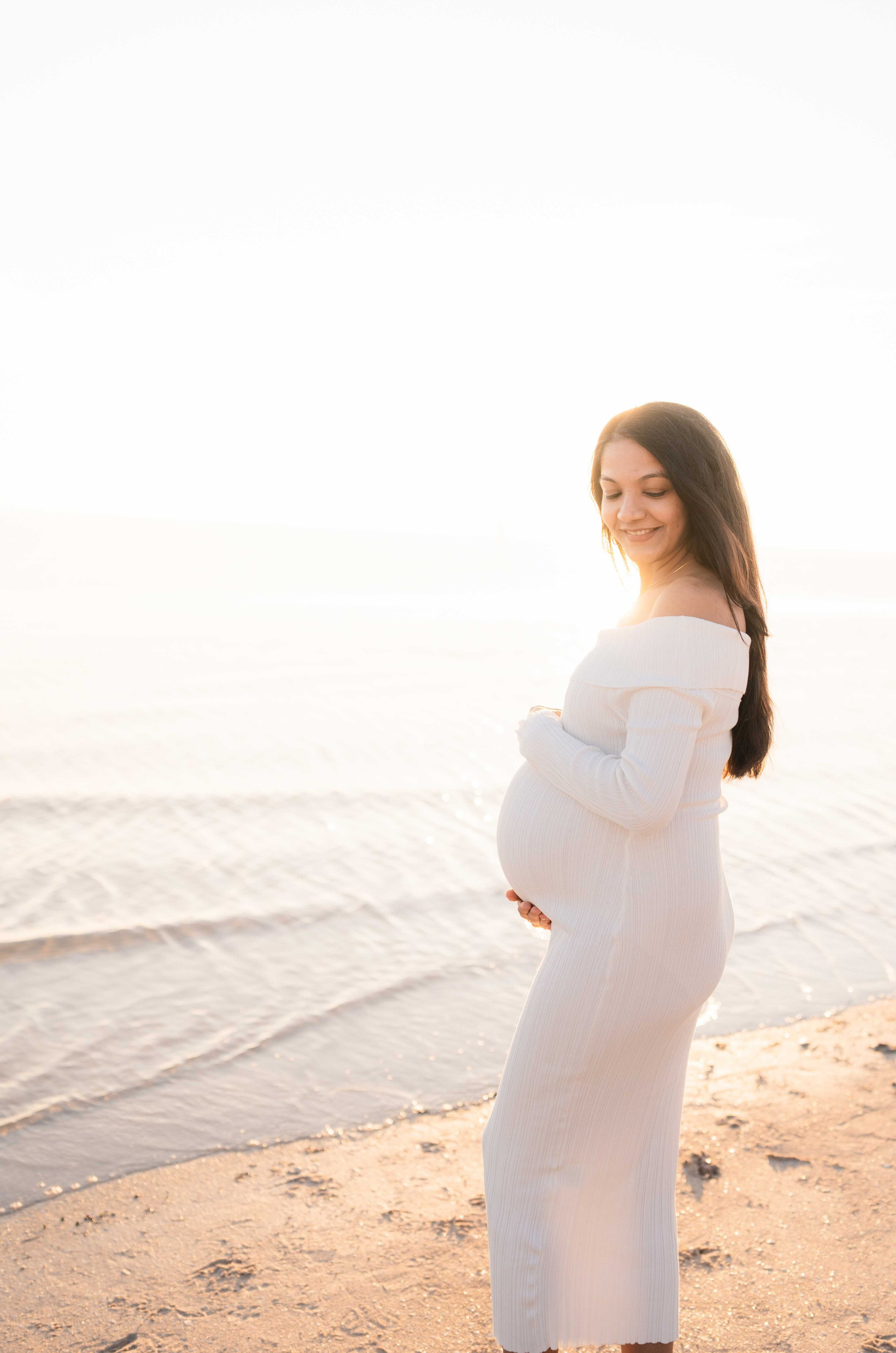 South East Melbourne Maternity Photographer | Coastal Sunset Sessions