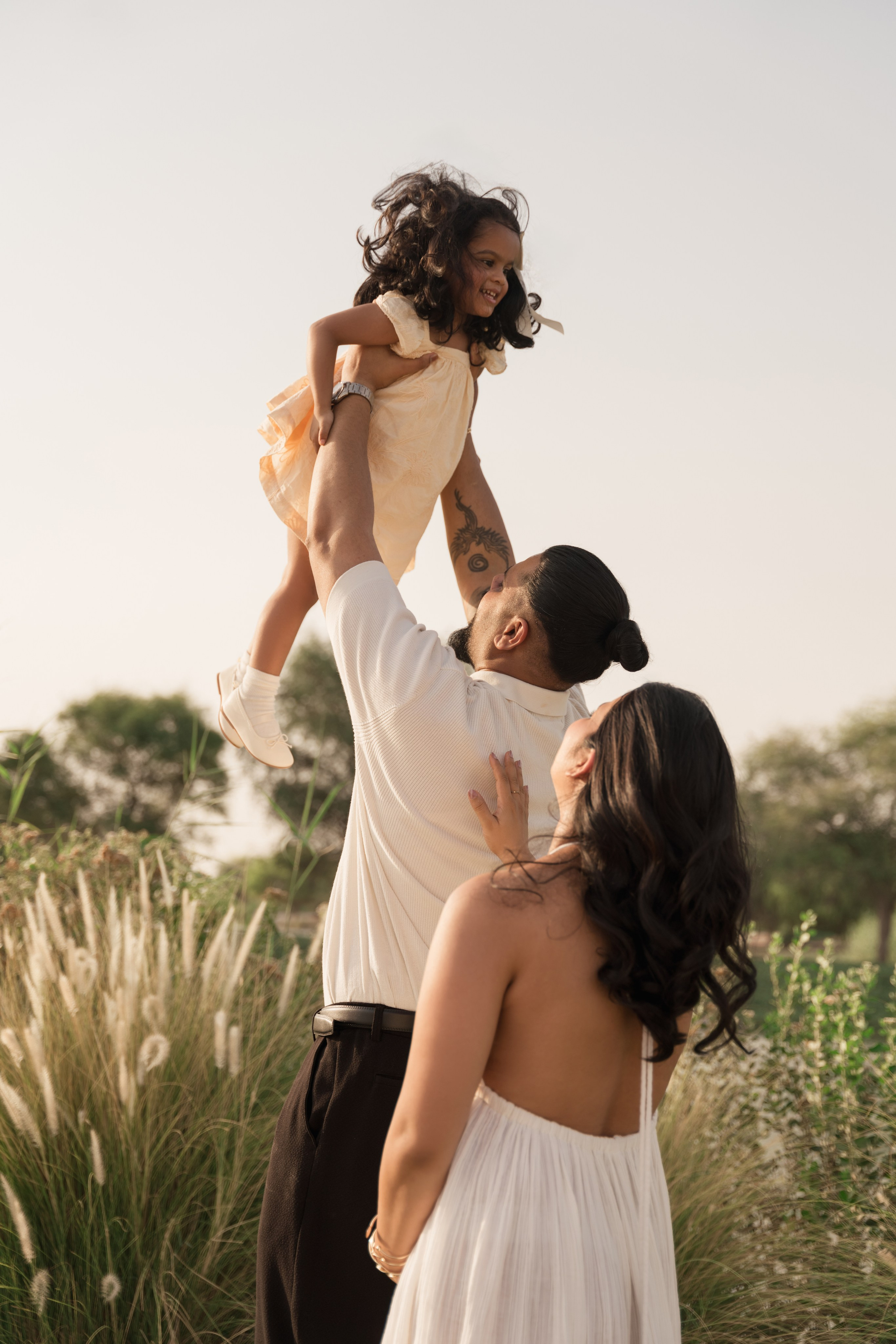 By the lake. Angela Iakovleva — Family Photographer in Dubai