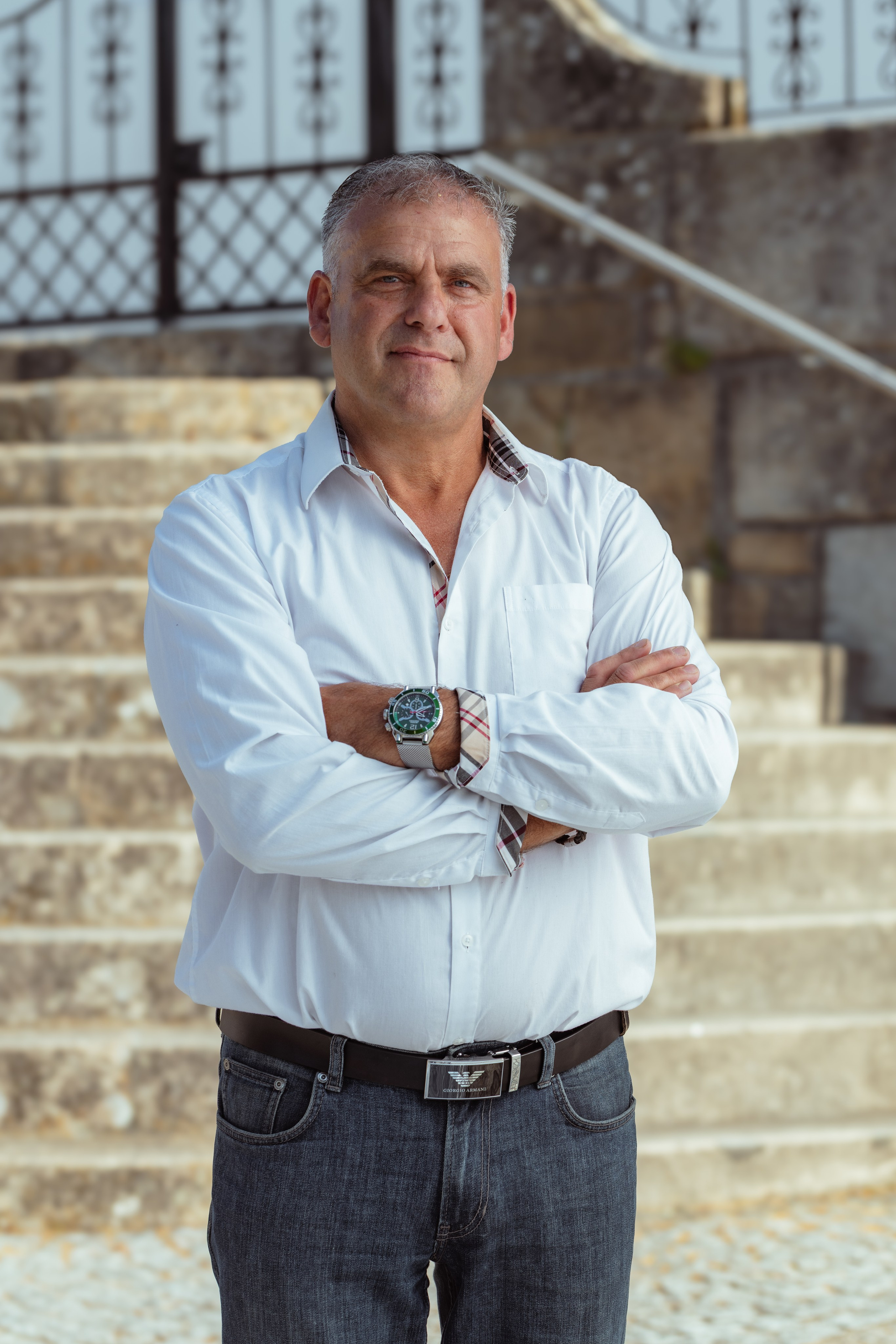 As Pessoas Primeiro — APP. ESTUDIO DOZE