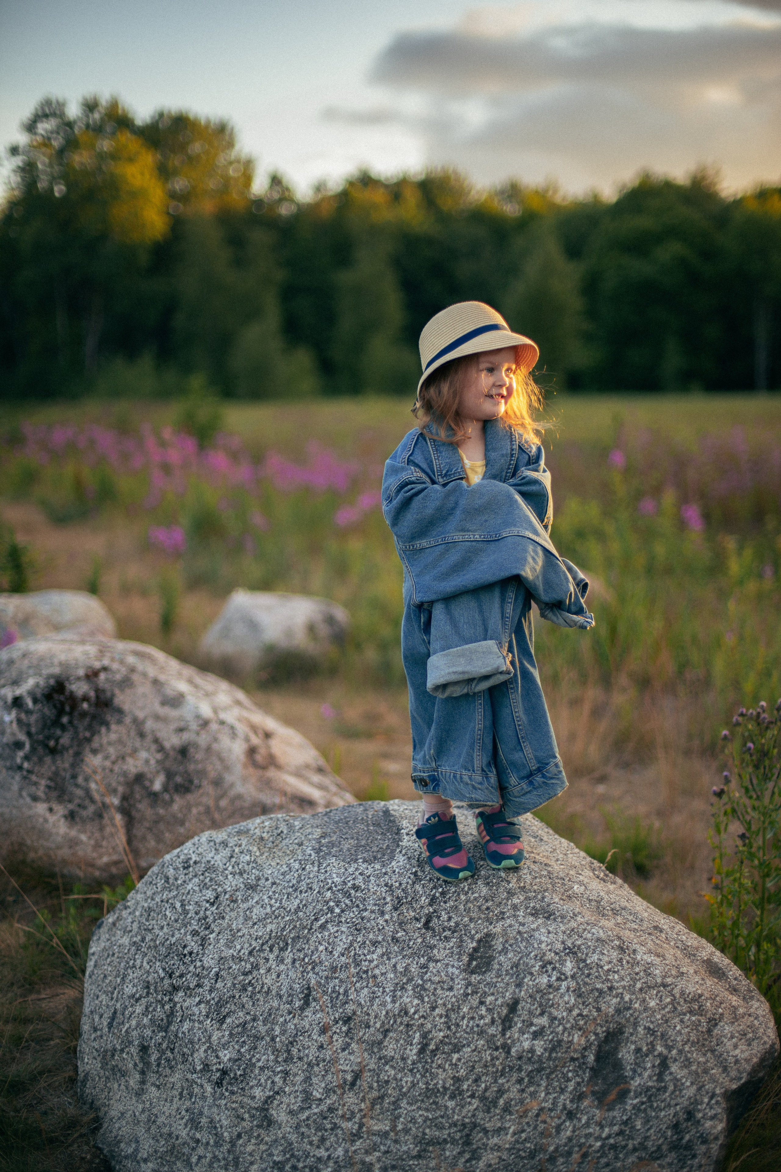 Ева. Главная