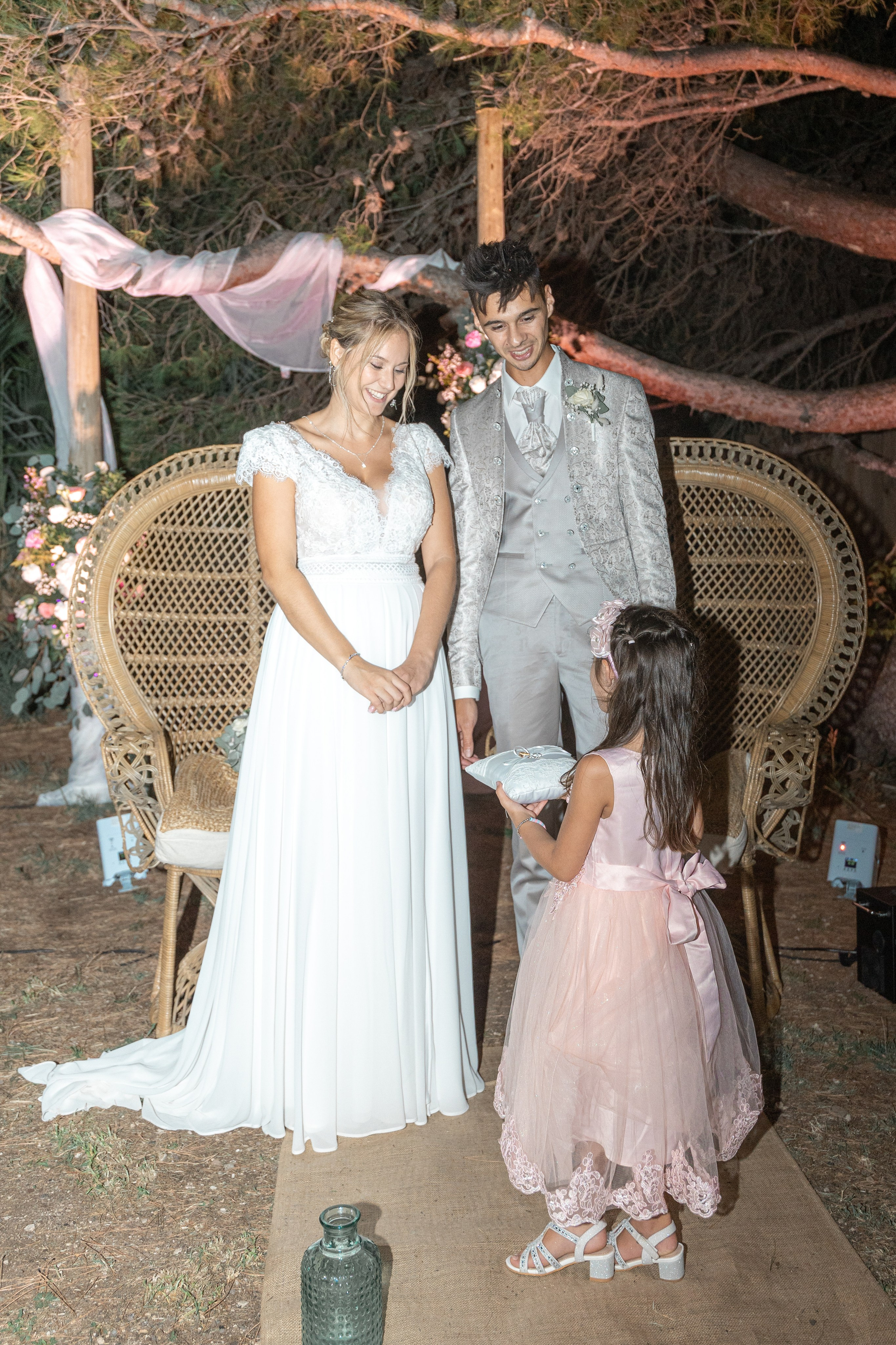 Julie & Aurélien. Wedding-Family photographer, South of France–Paris, Valentina Acrement