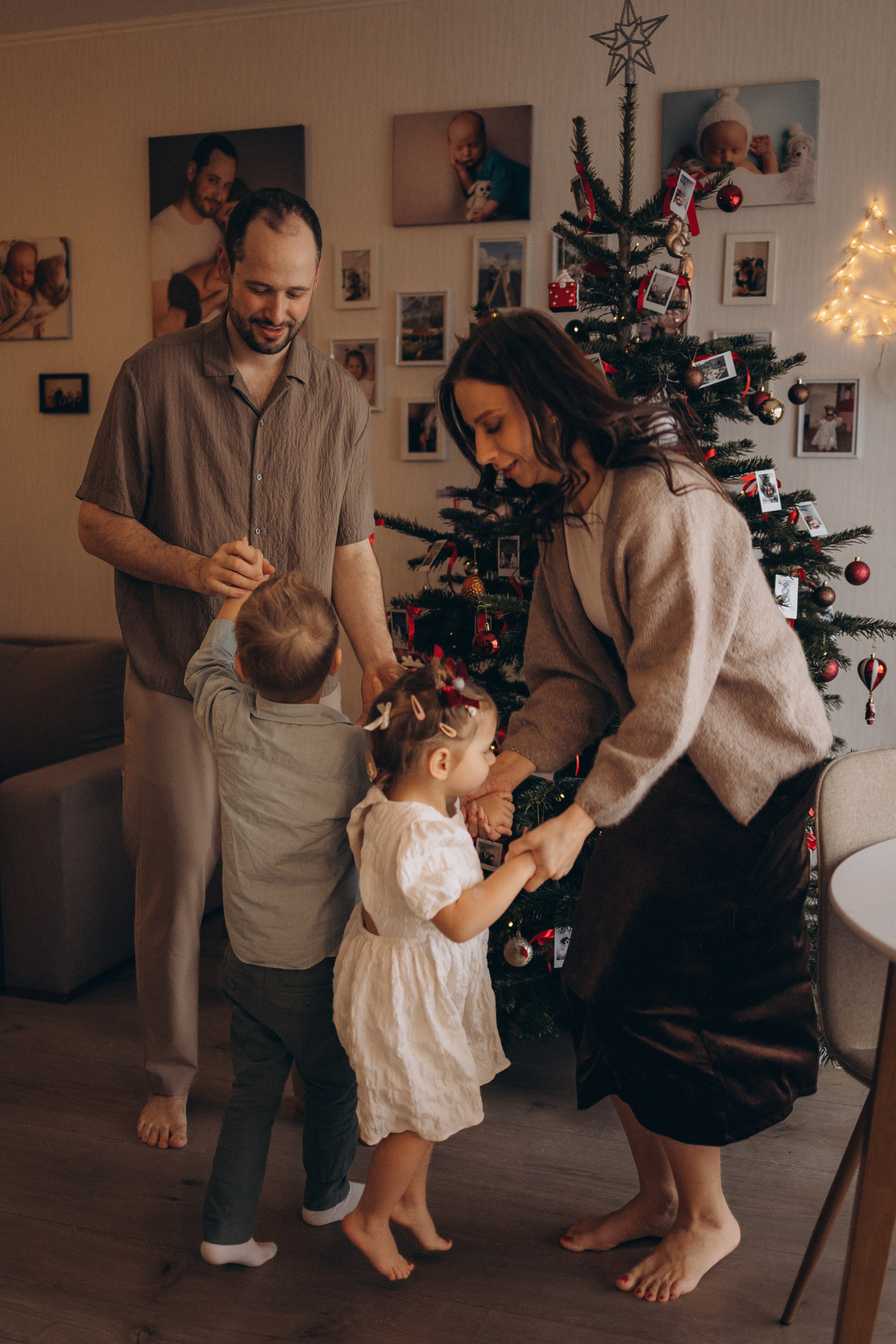 LANAS ģimene. GALVENĀ