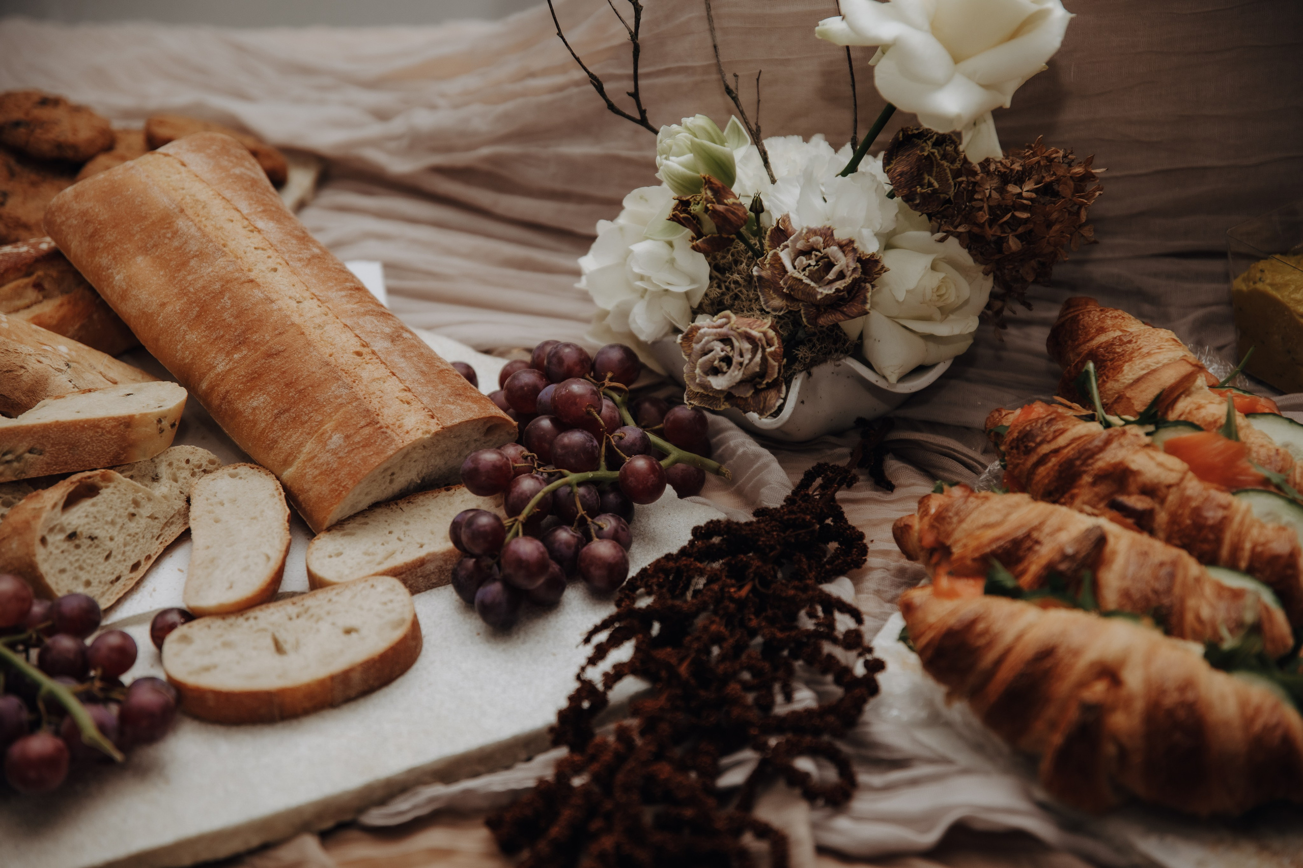 Natalie & William. POURNÉA - EDITORIAL WEDDING PHOTOGRAPHY