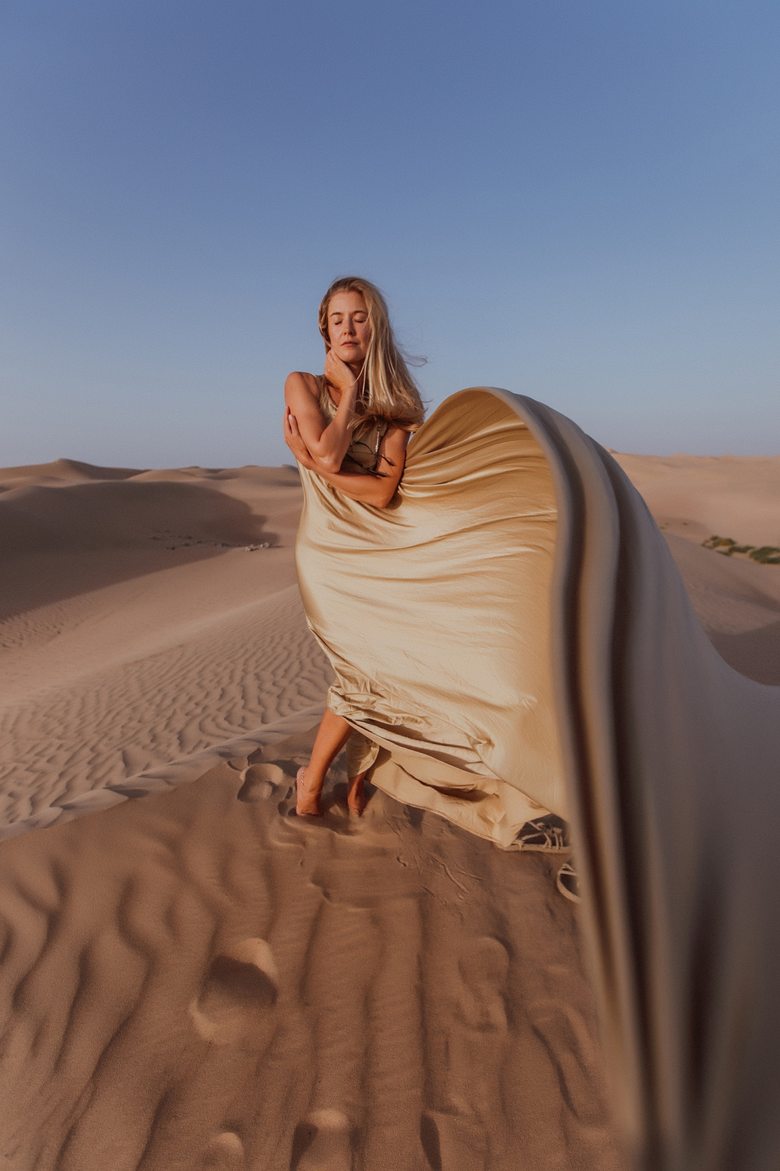 50 shades of gold. Marina. Портретний та весільний фотограф Надія Онода