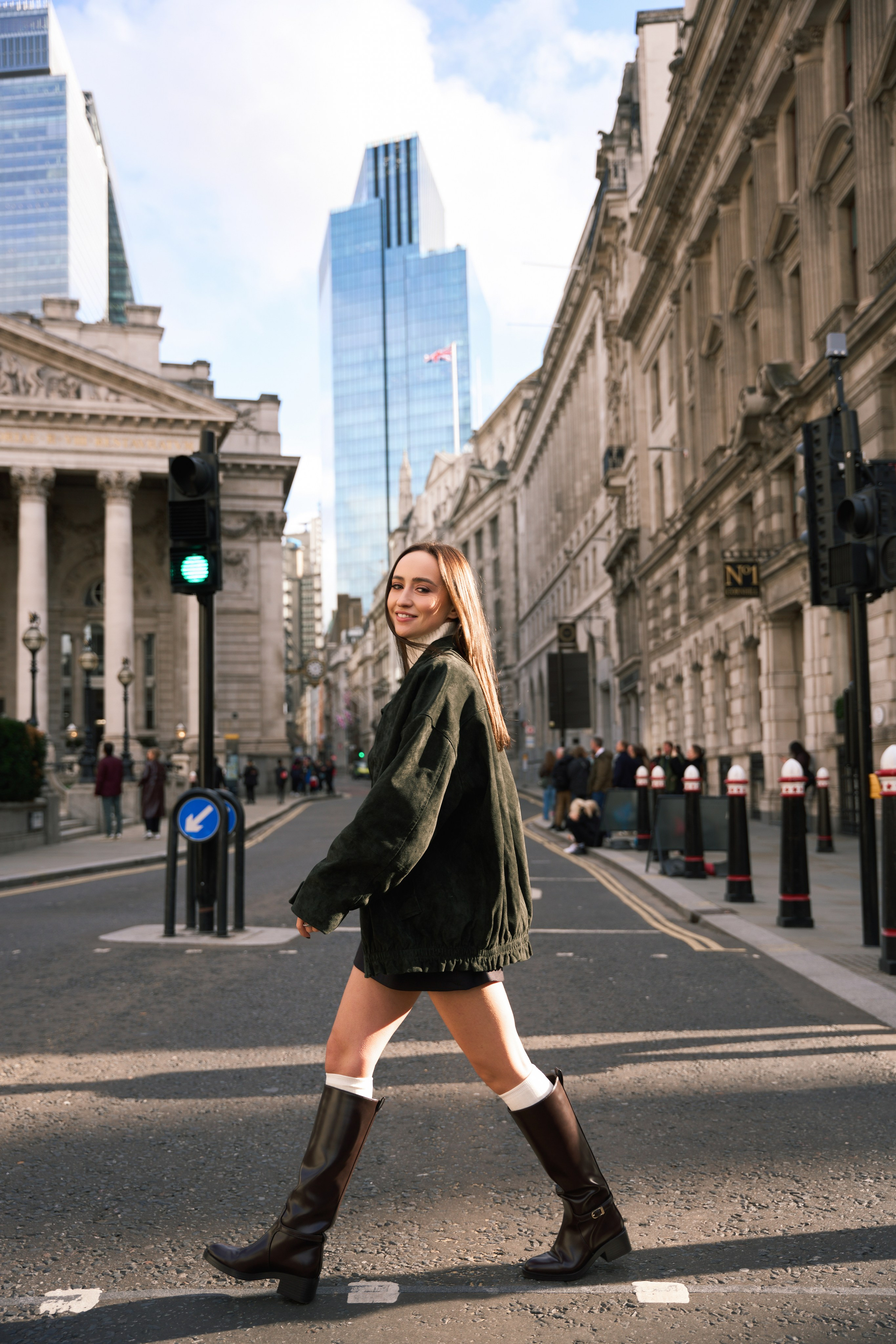Bank Station. Ukrainian Photographer London