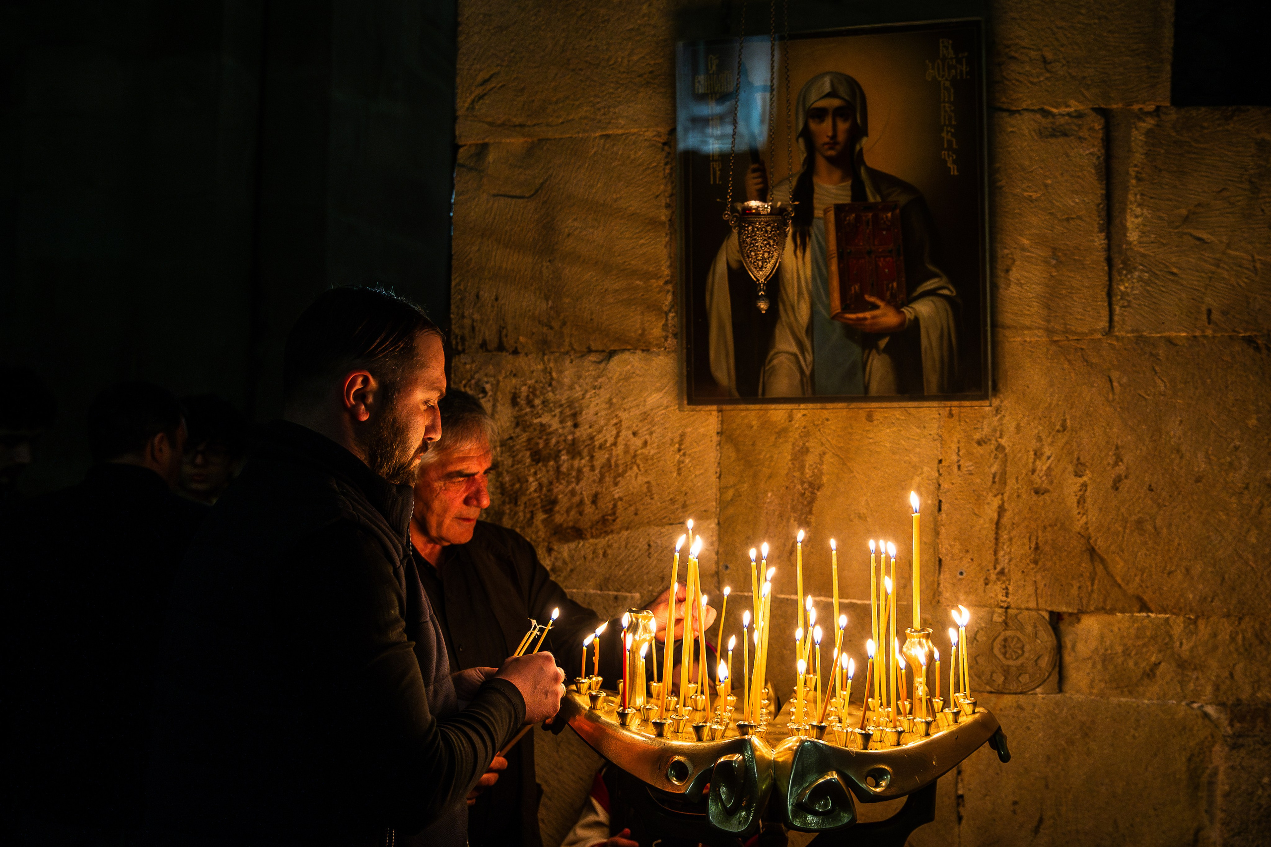 The Easter Procession in Svetitskhoveli: A Night of Light and Faith. Ilya Vaga