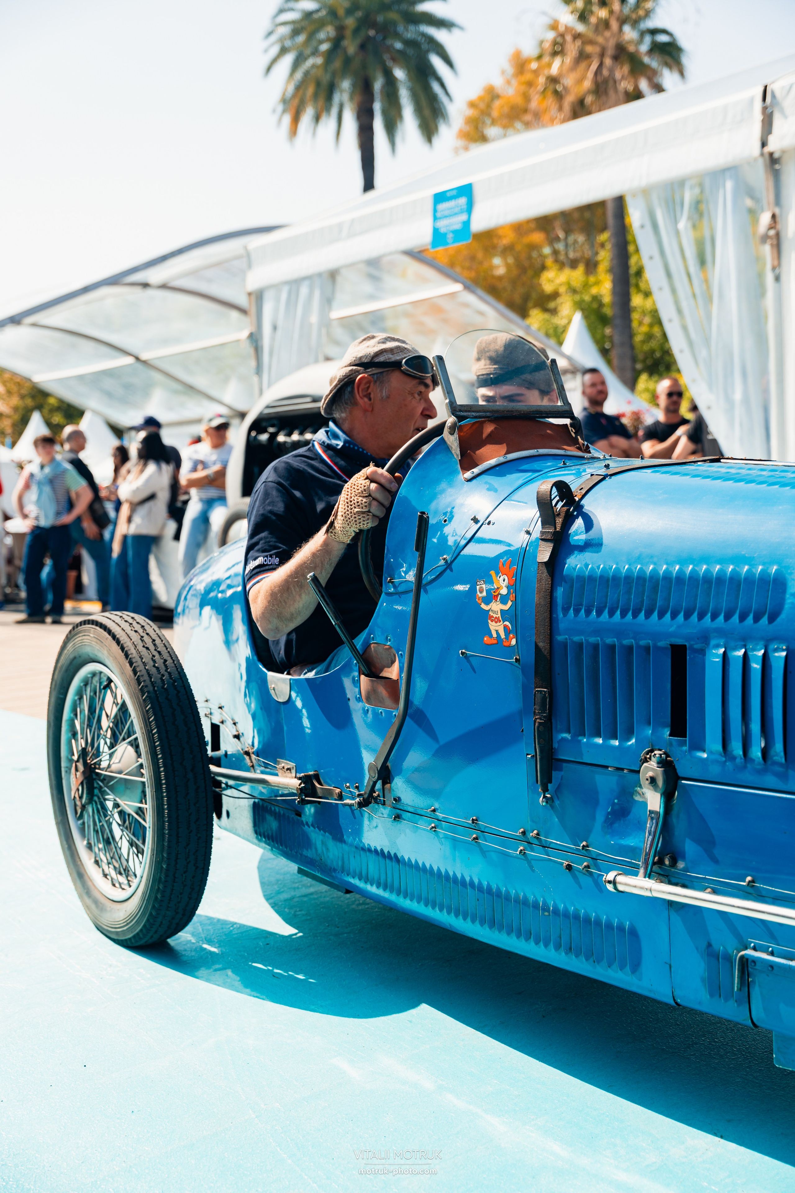Legends de Nice. Photographe de voitures à Paris — Vitalii Motruk