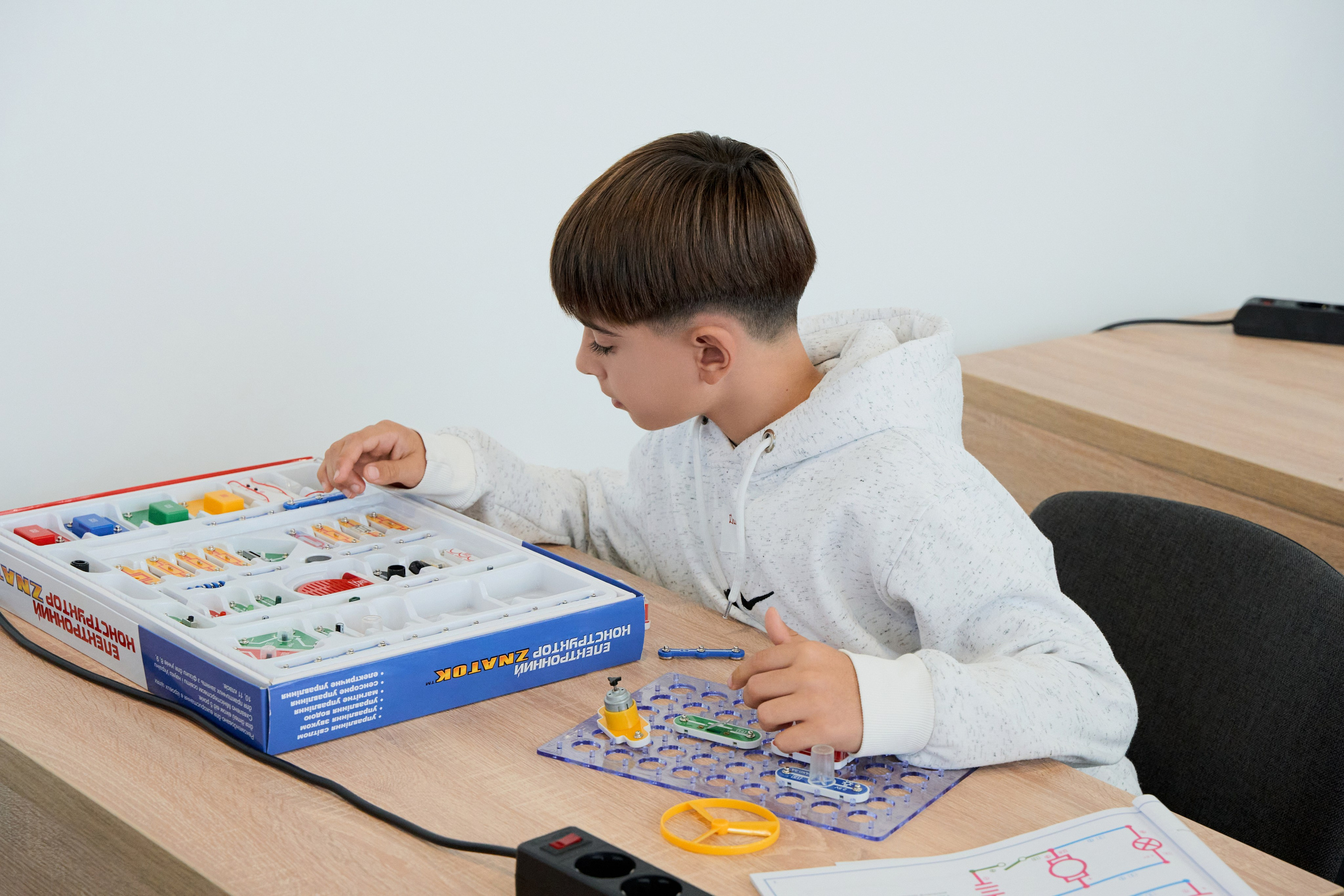 Minivolt. Привет