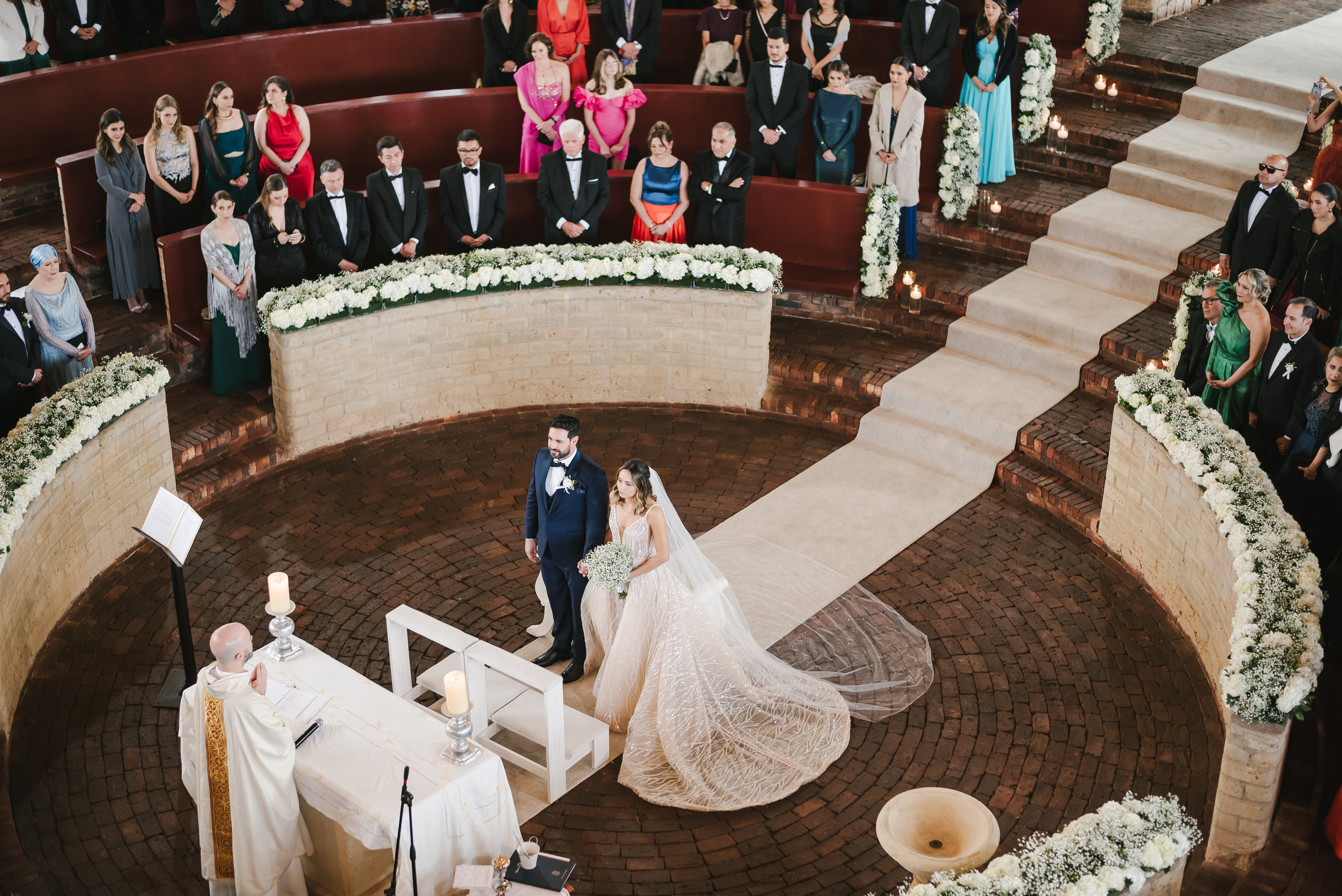 Fotografía y video de bodas en Hacienda pozo chico - Bogotá - Colombia. Rafael Melo Weddings