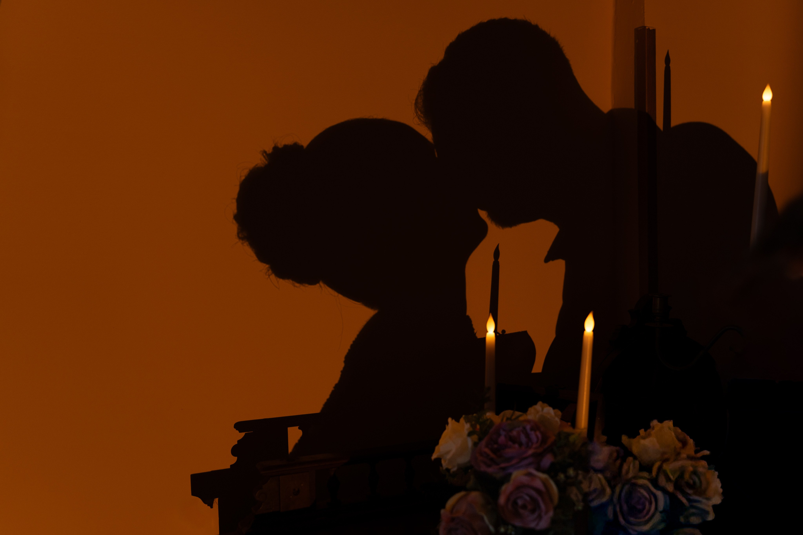 Cununia civilă a lui Tudor și Mădălina – eleganță, emoție și lumină. Event, portrait, and lifestyle photographer