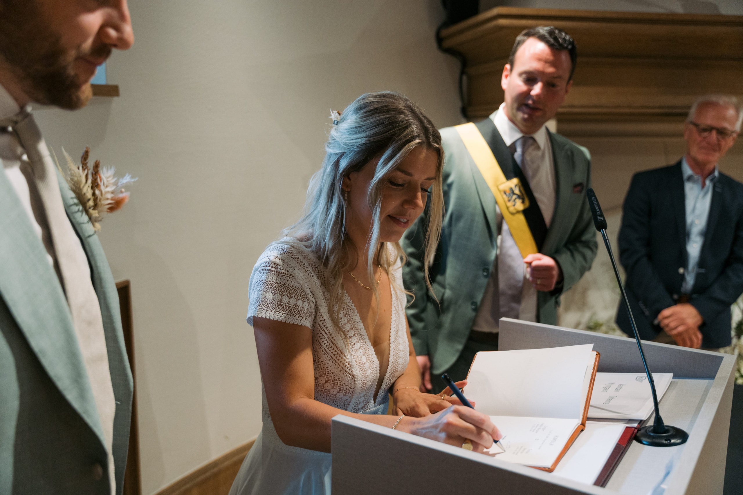 Wedding Tessa & Jasper Hasselt. Little Birdie – Jouw familie- en huwelijksfotograaf in België en daarbuiten