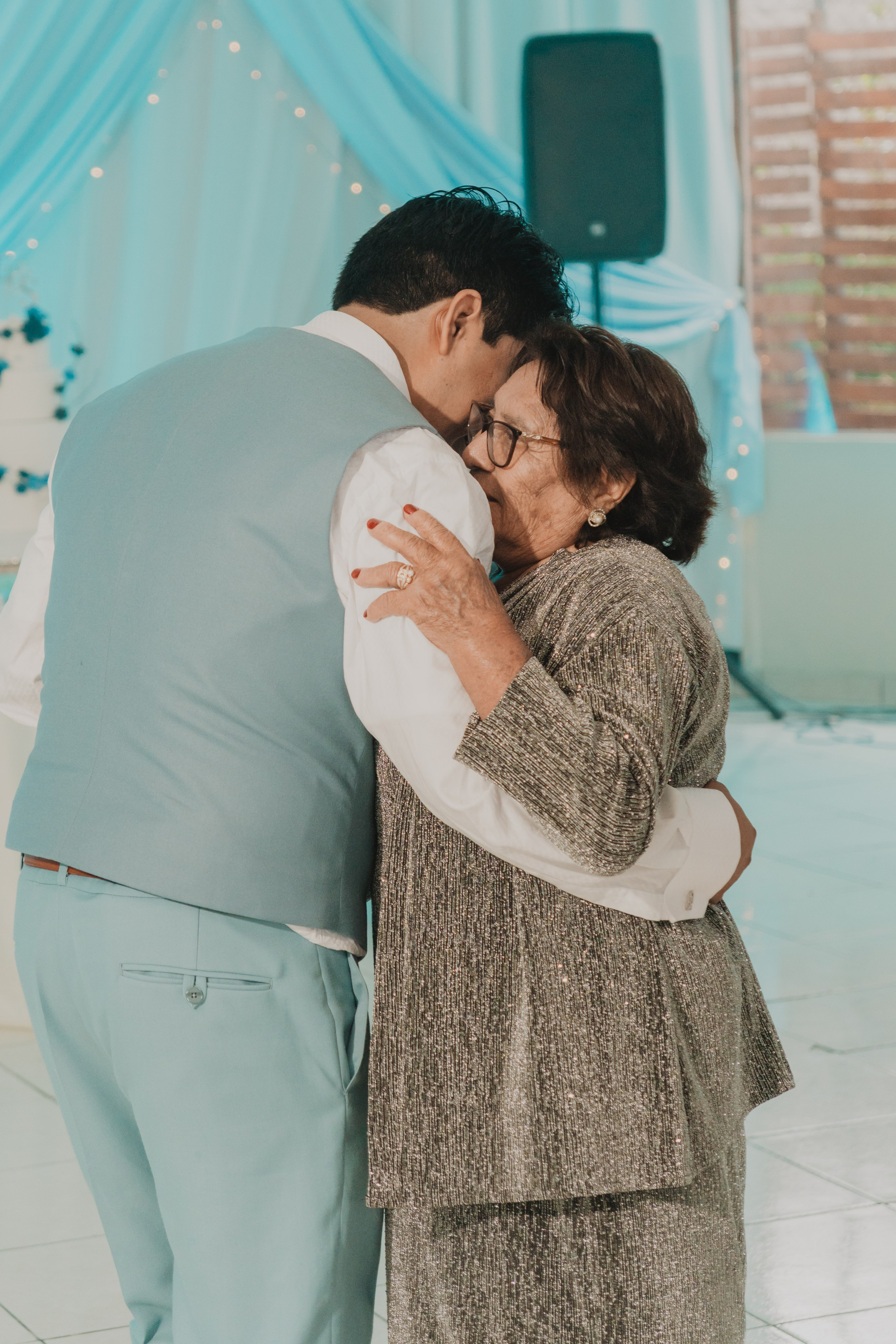 STEISY + EMMANUEL | BODA RELIGIOSA. Studio KVTA | Fotografía y Video de Bodas en Arequipa