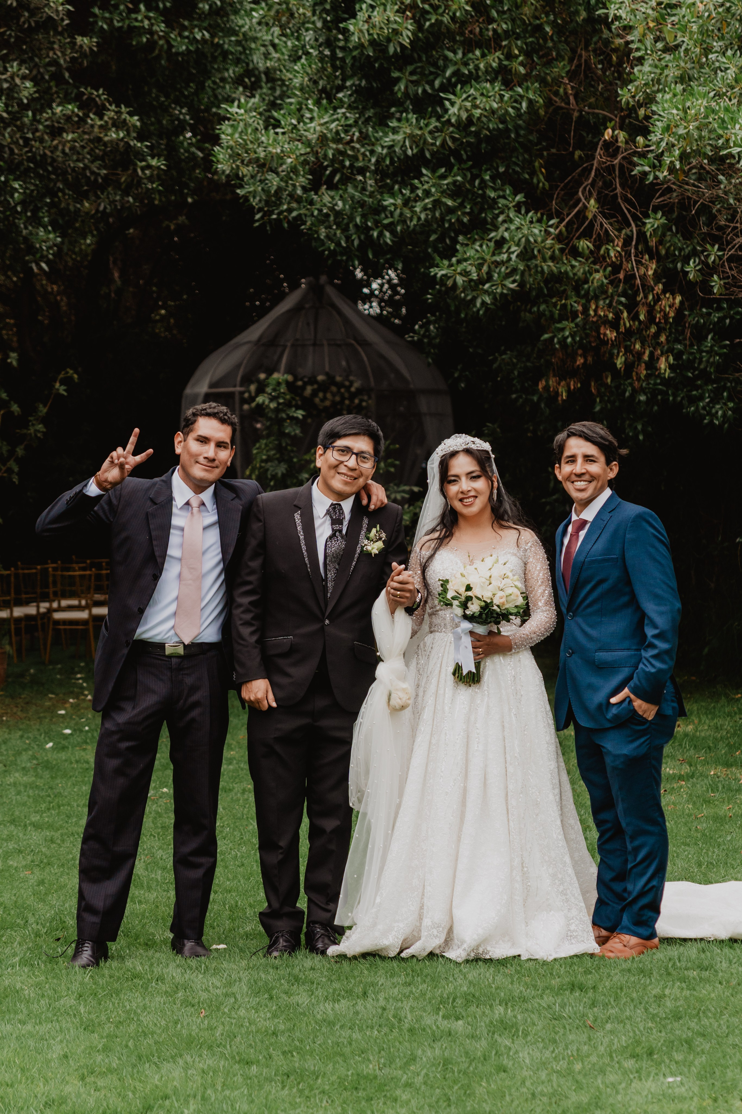 FERNANDO + MARIBEL | BODA RELIGIOSA. Studio KVTA | Fotografía y Video de Bodas en Arequipa