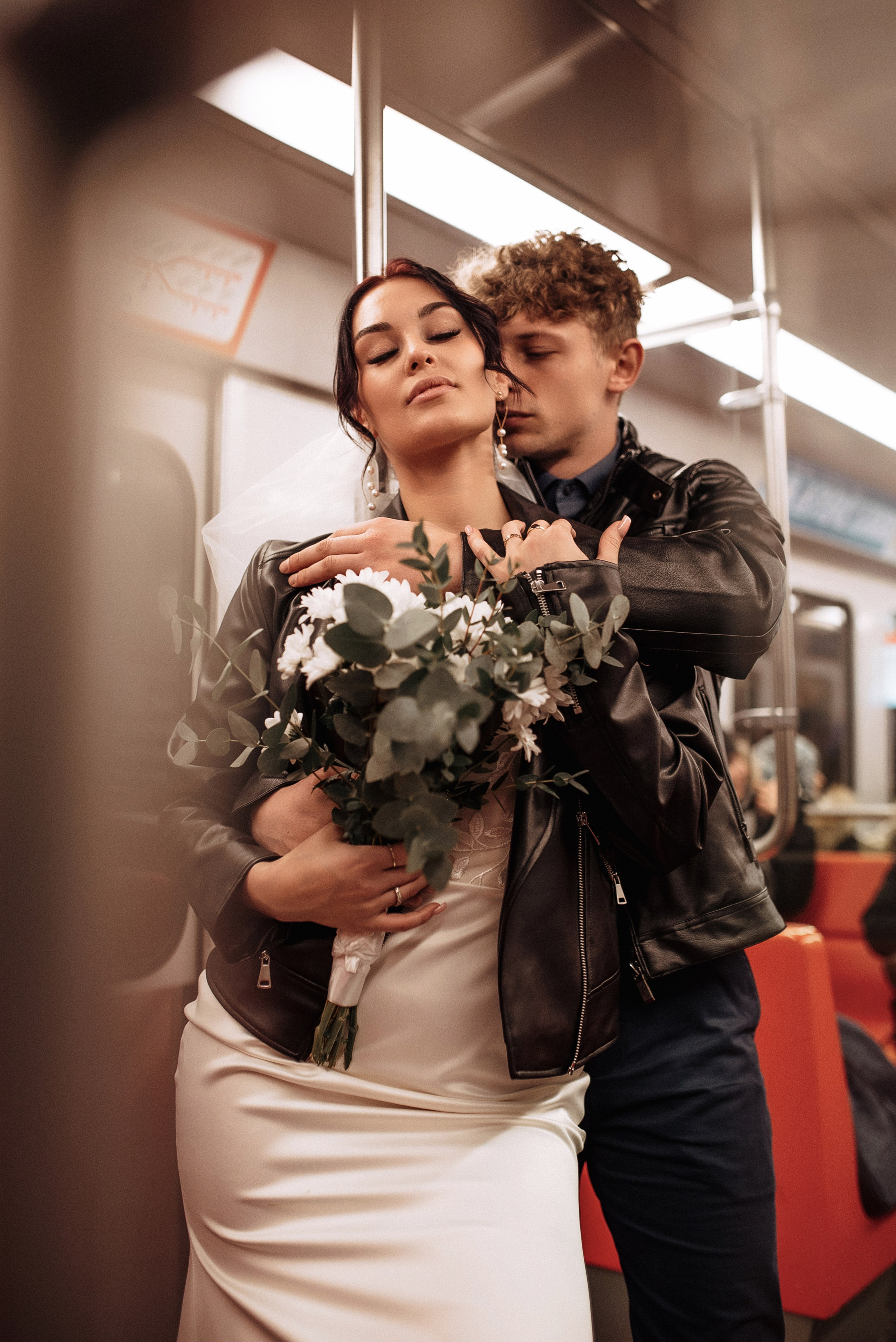 Dokumentaarinen häävalokuvaus, joka tallentaa aidot tunteet ja hetket.