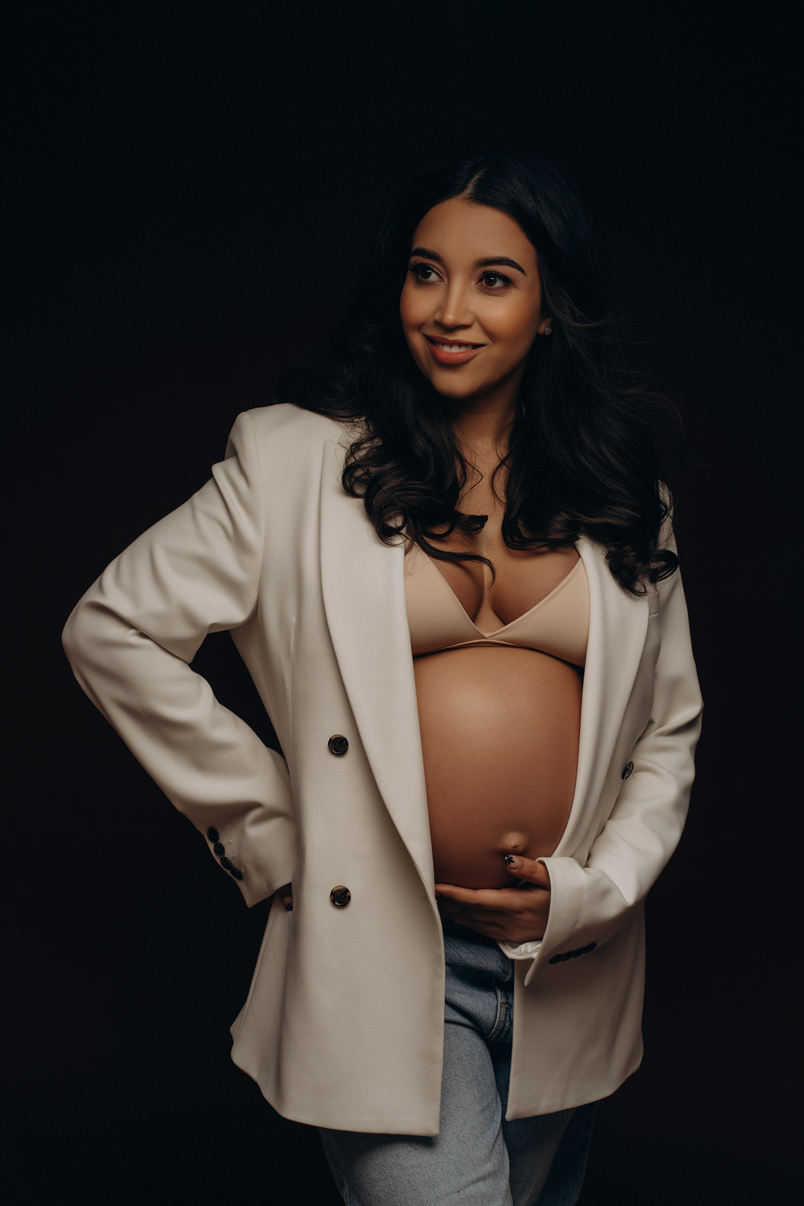 STUDIO: Barbara. Main