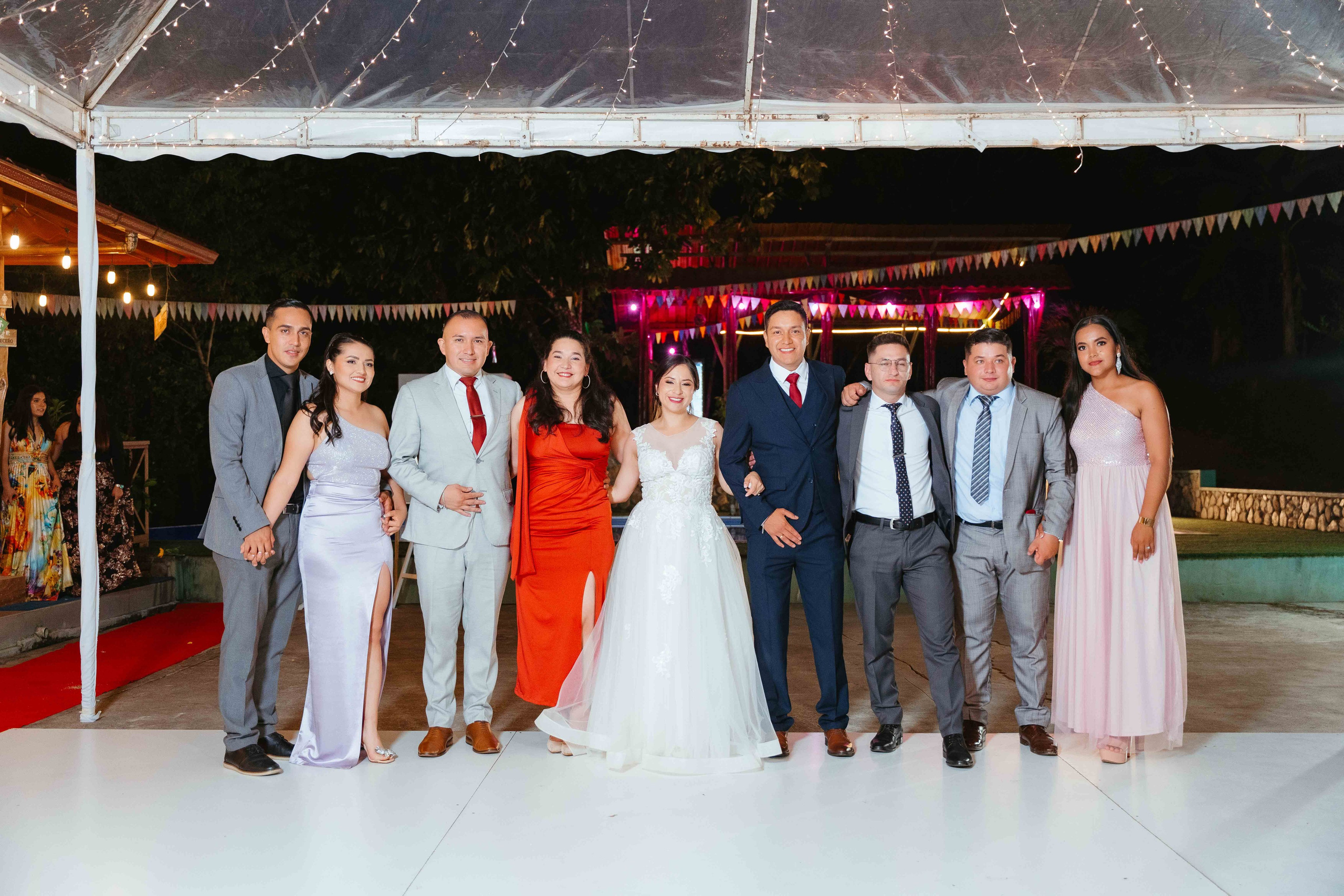 Jennifer y Vladimir. Fotógrafo de bodas en Loja Ecuador | Piero Alvarez PH