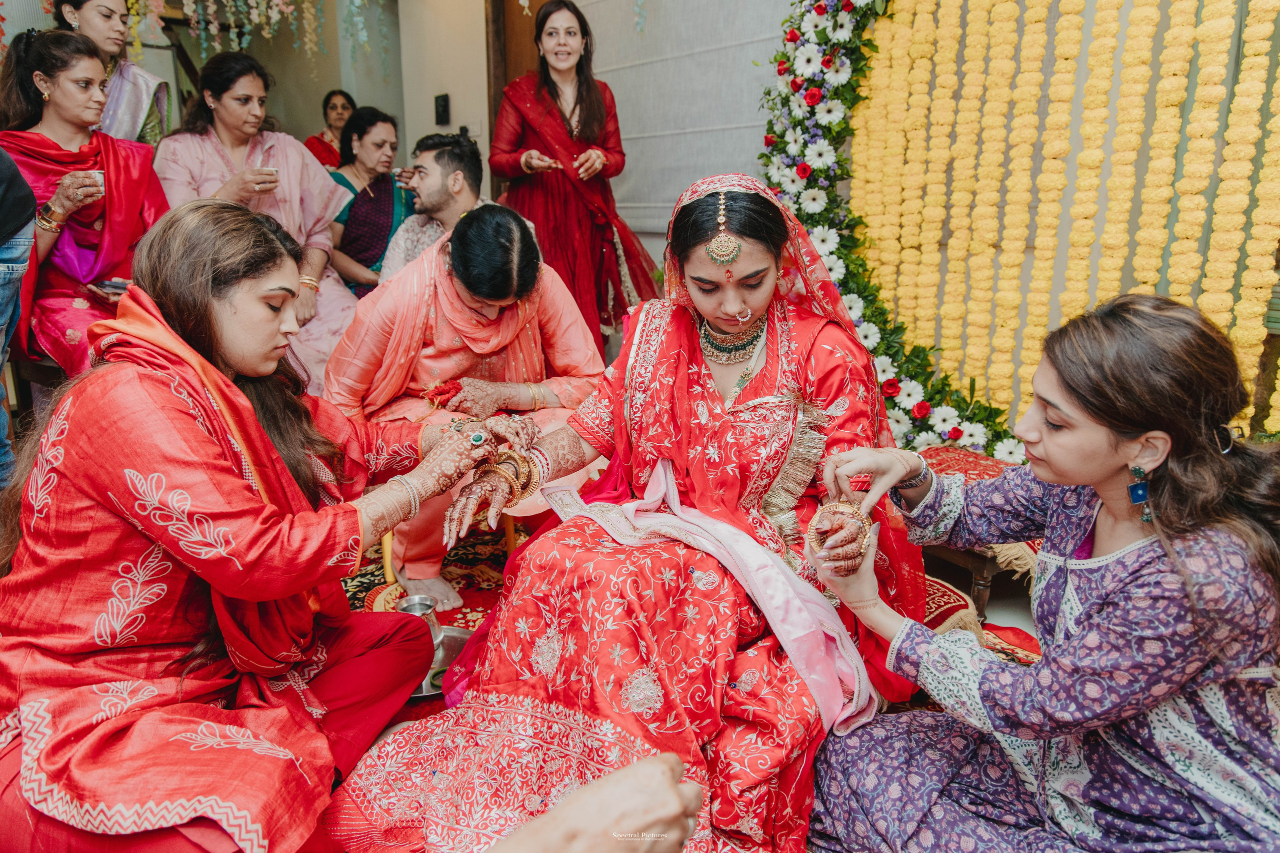 #ADIकीAESHहै