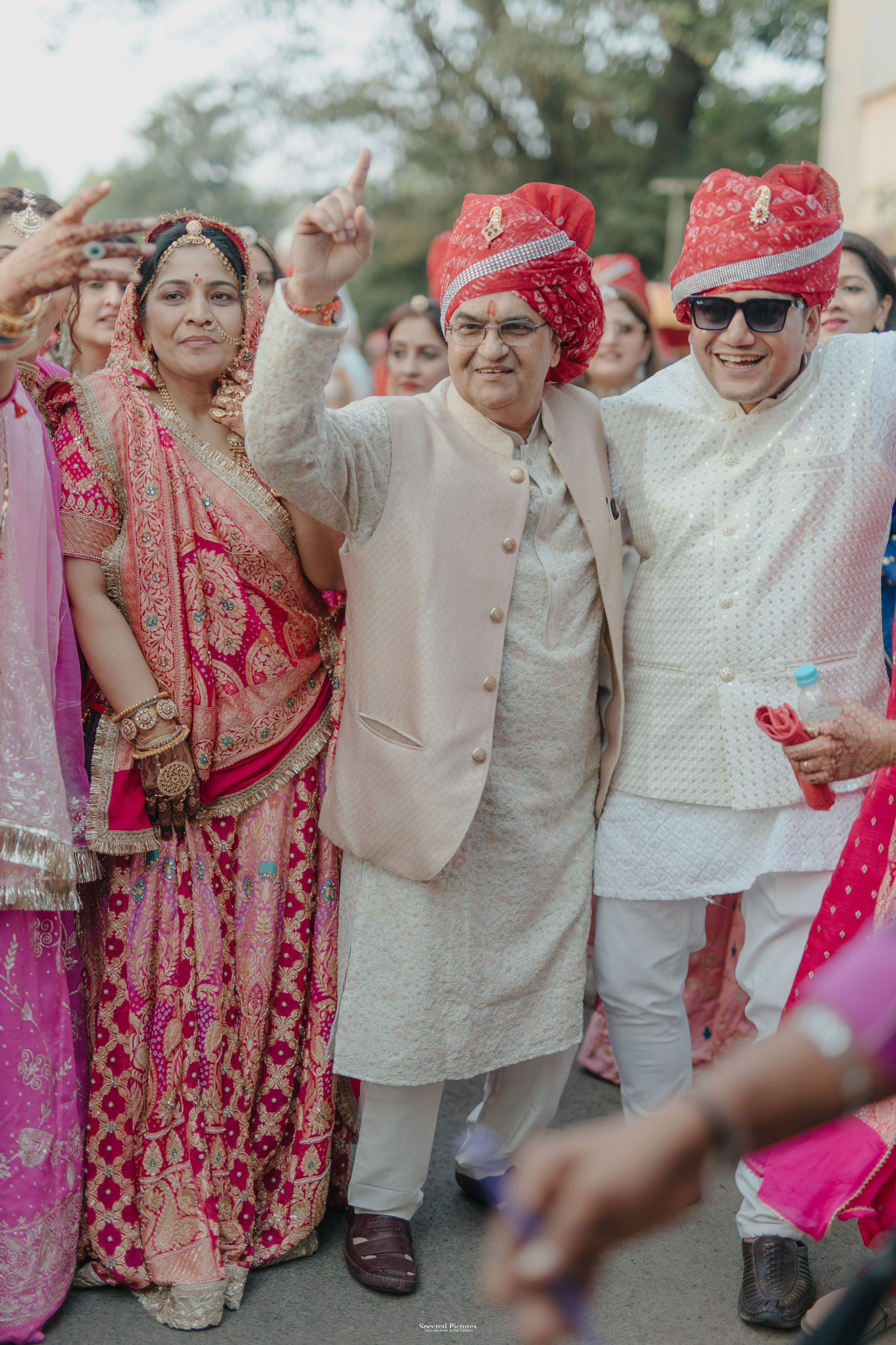 #ADIकीAESHहै