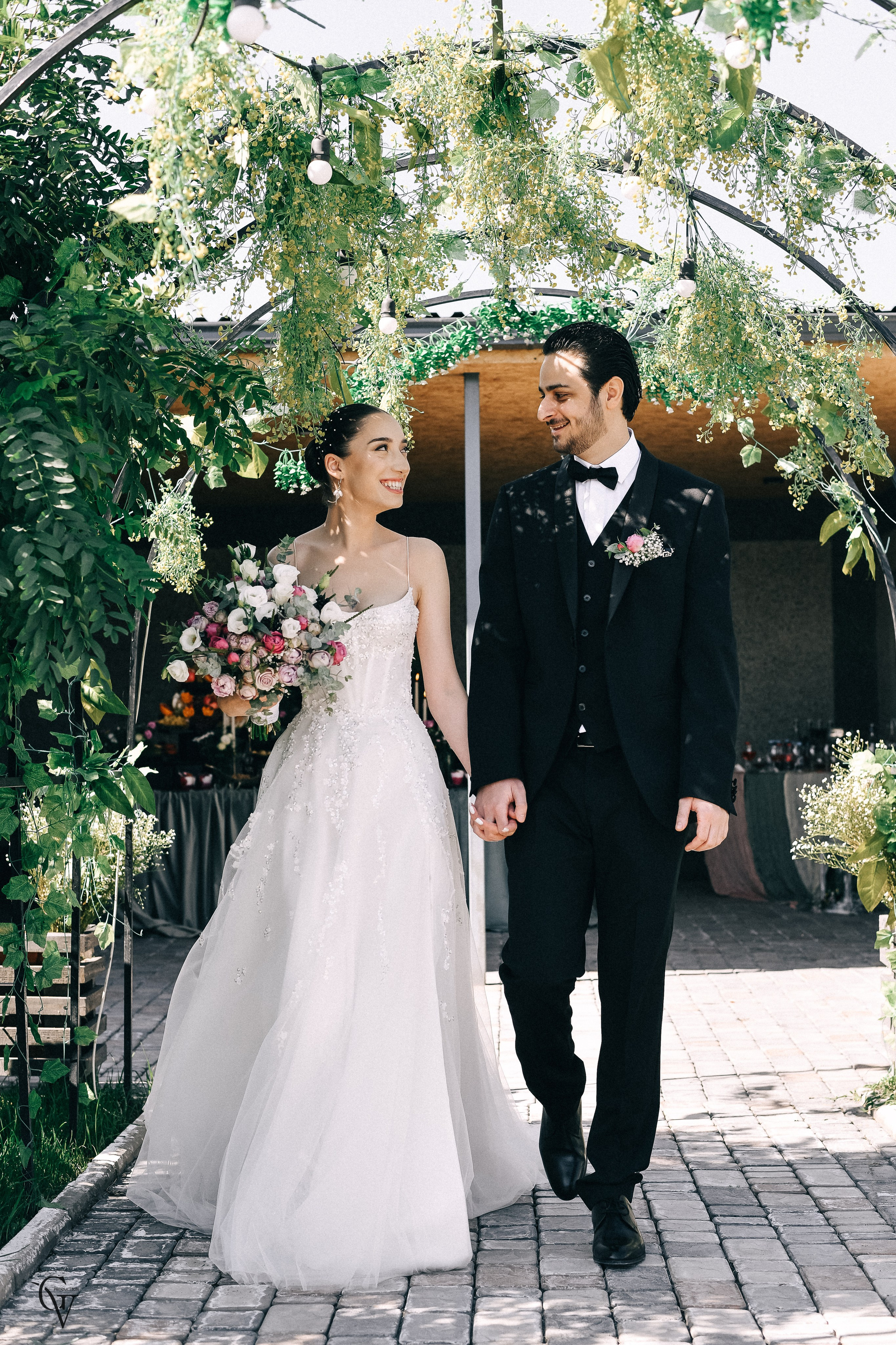 Arman & Syuzanna. Wedding photos and video shooting in Armenia and all over the world!!! Photographer in Yerevan