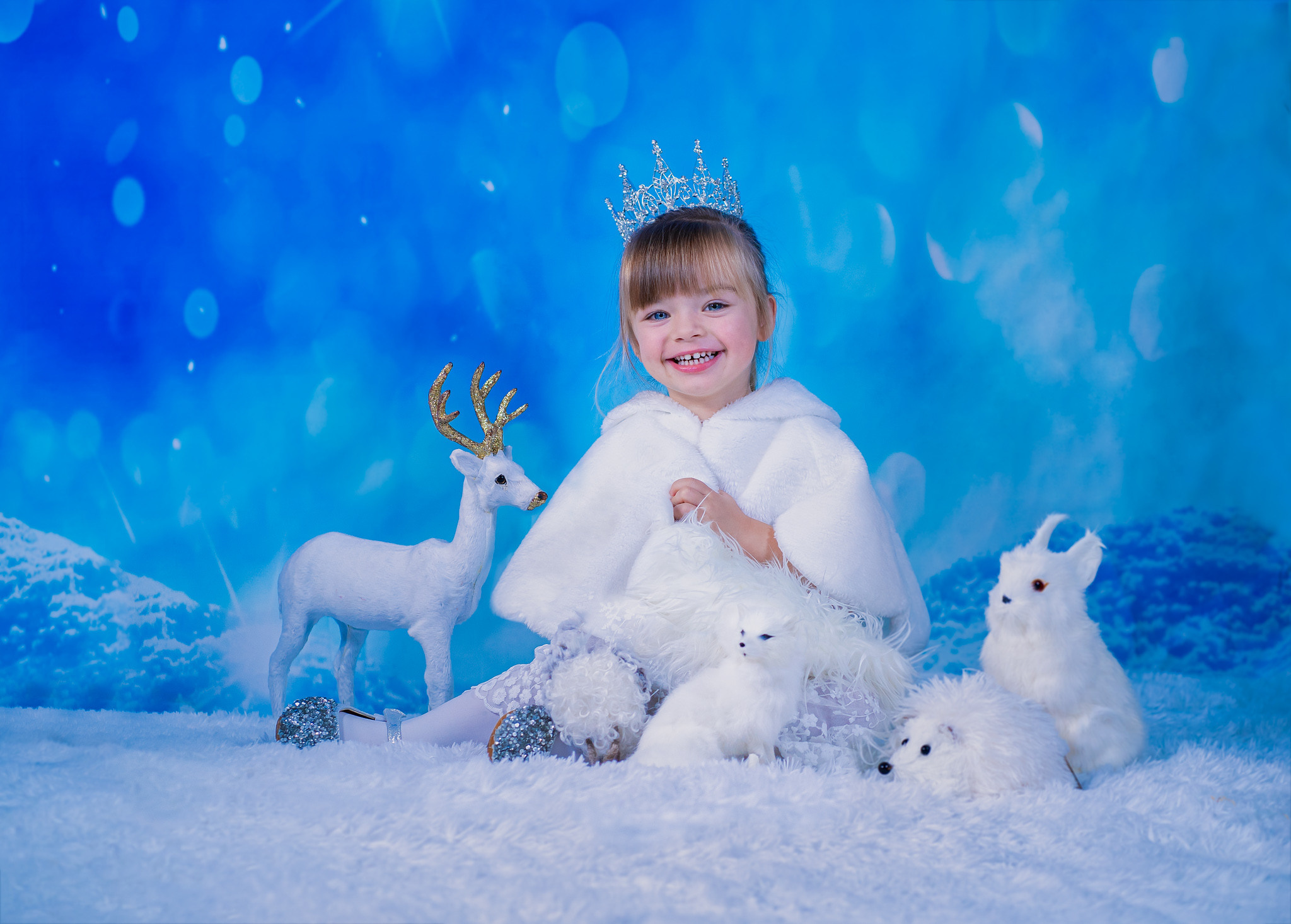 Yana Christmas. Vancouver Kids Photographer