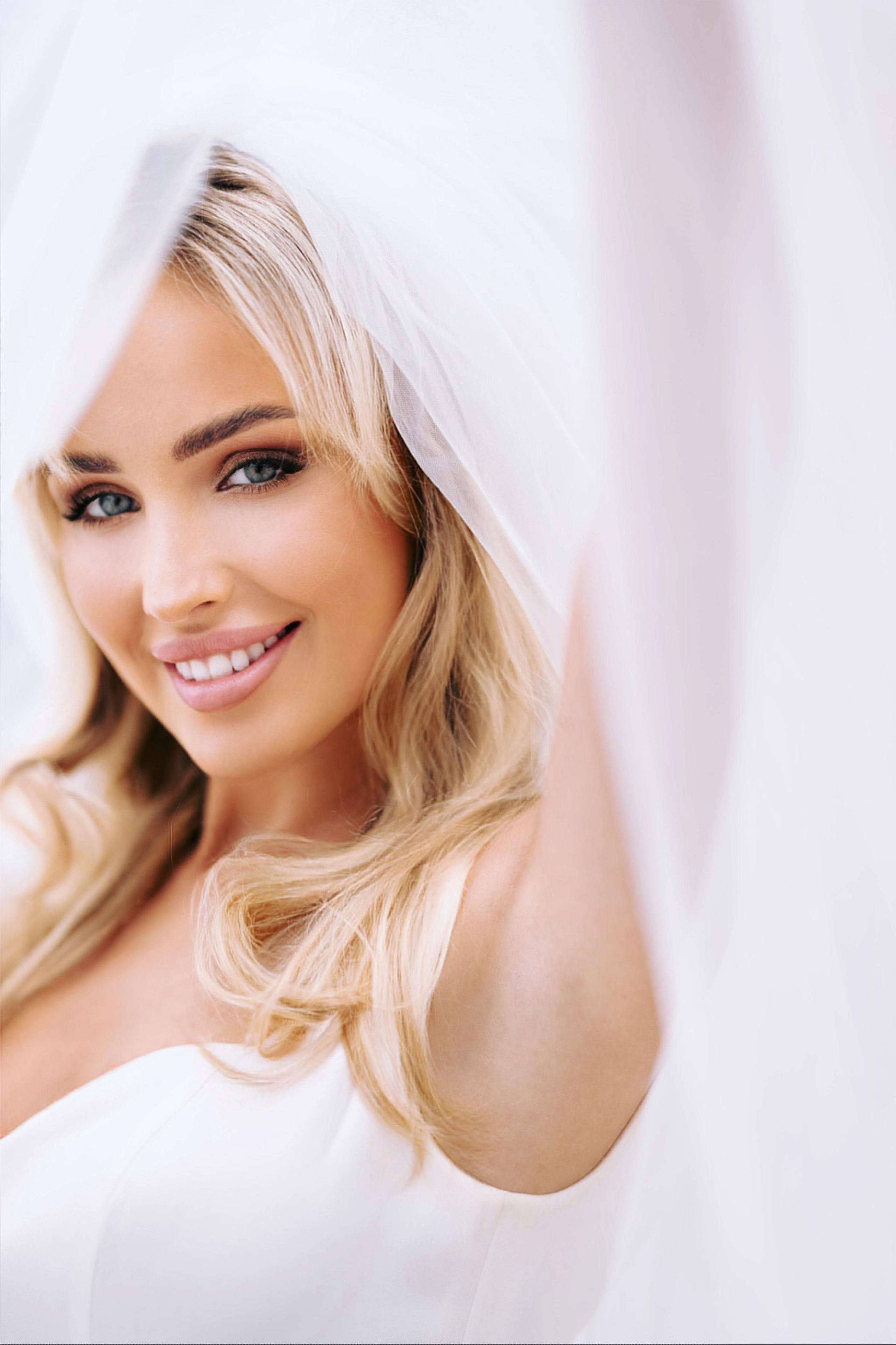 Ирина Monastery wedding event. Anni Look — профессиональный фотограф в Майами