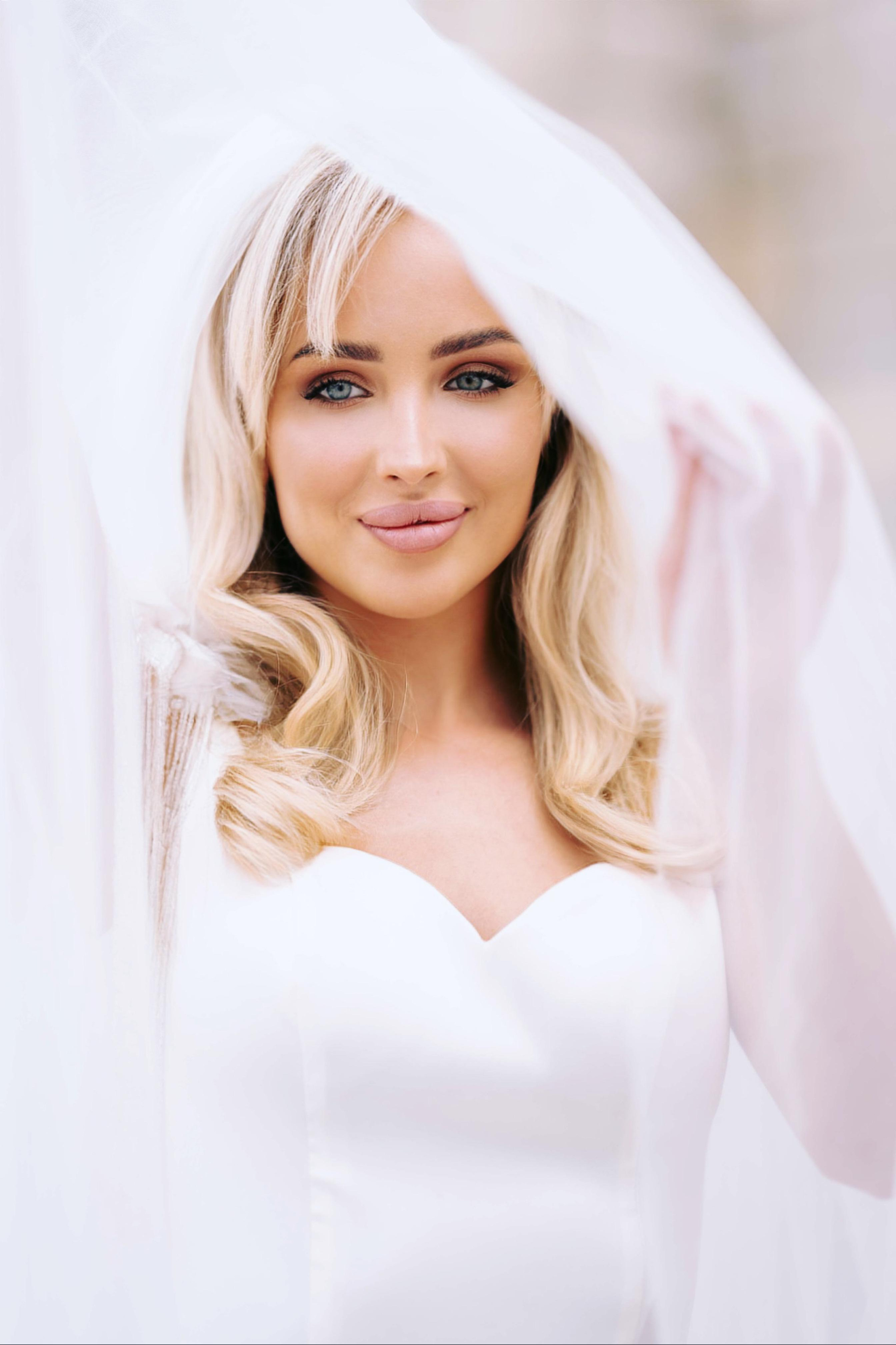 Ирина Monastery wedding event. Anni Look — профессиональный фотограф в Майами