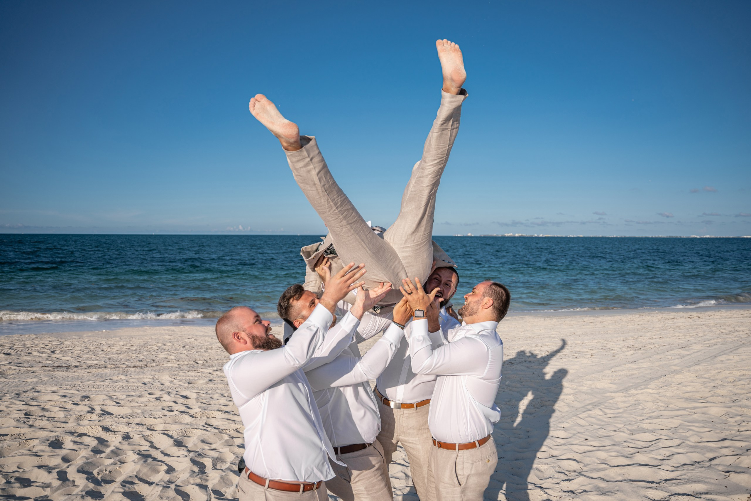 Wedding photos and videos. Cancun, Tulum, Playa del Carmen, Los Cabos