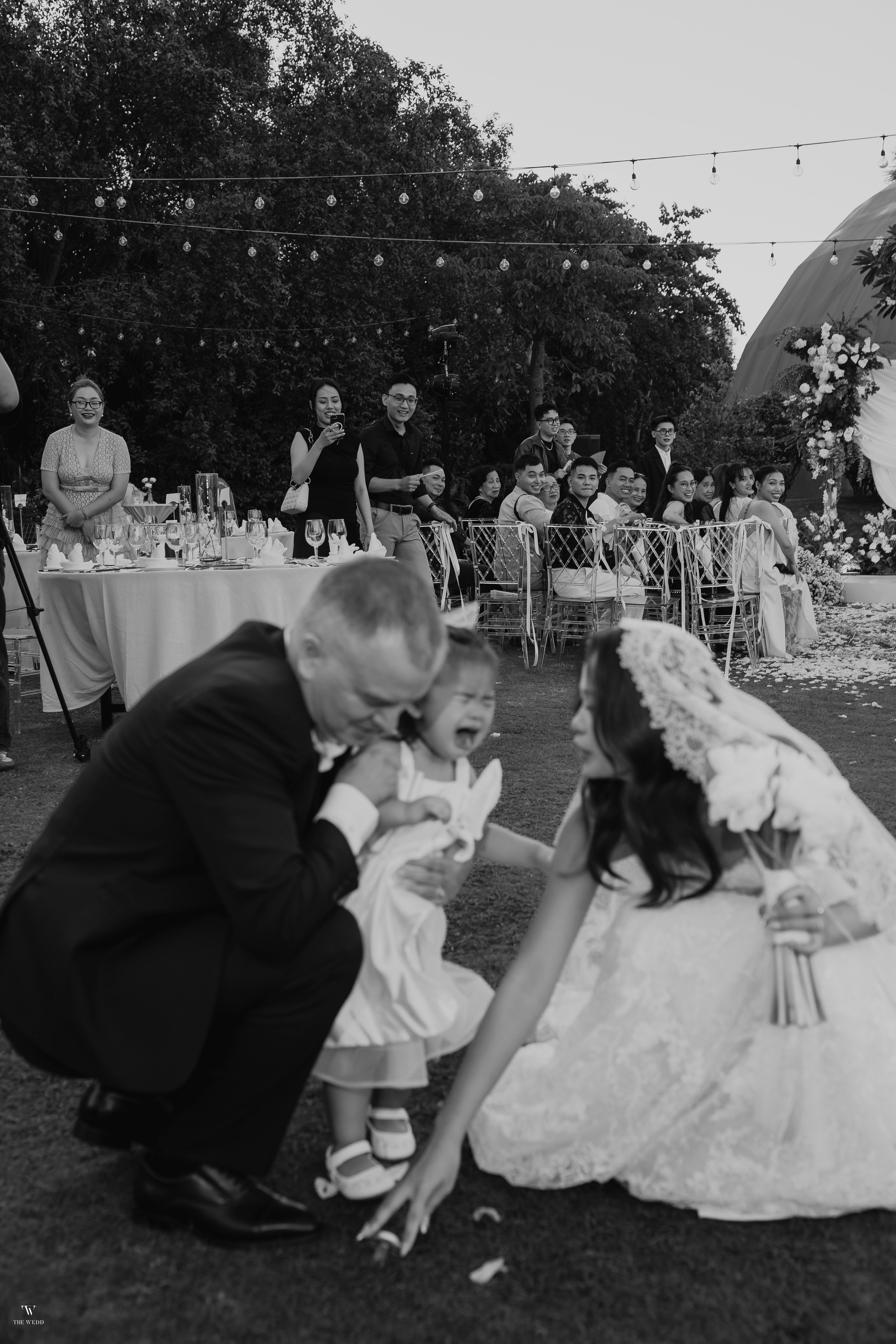 ALEX & NICOLE. WEDDING PHOTOGRAPHER IN VIETNAM