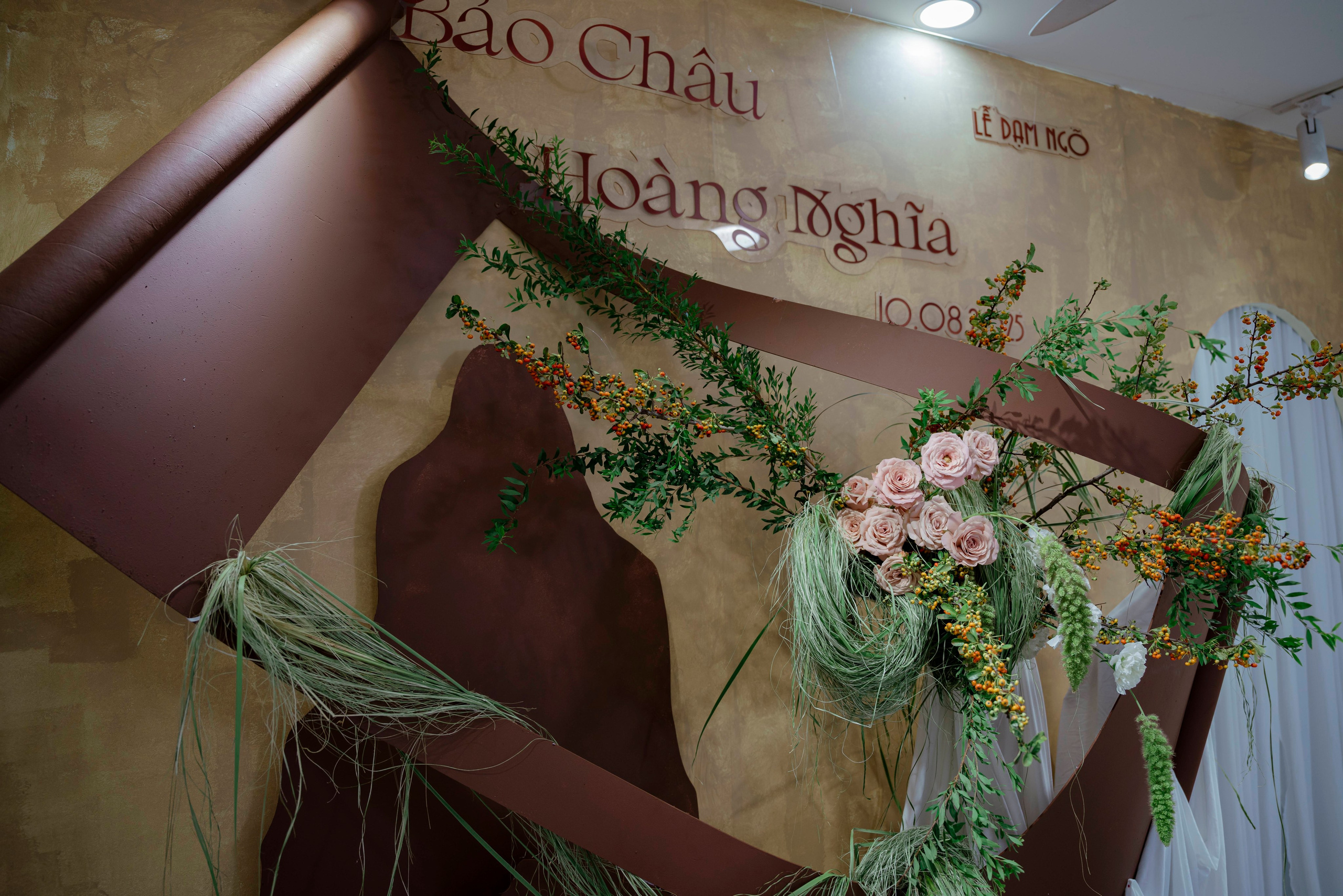 NGHIA & CHAU. WEDDING PHOTOGRAPHER IN VIETNAM