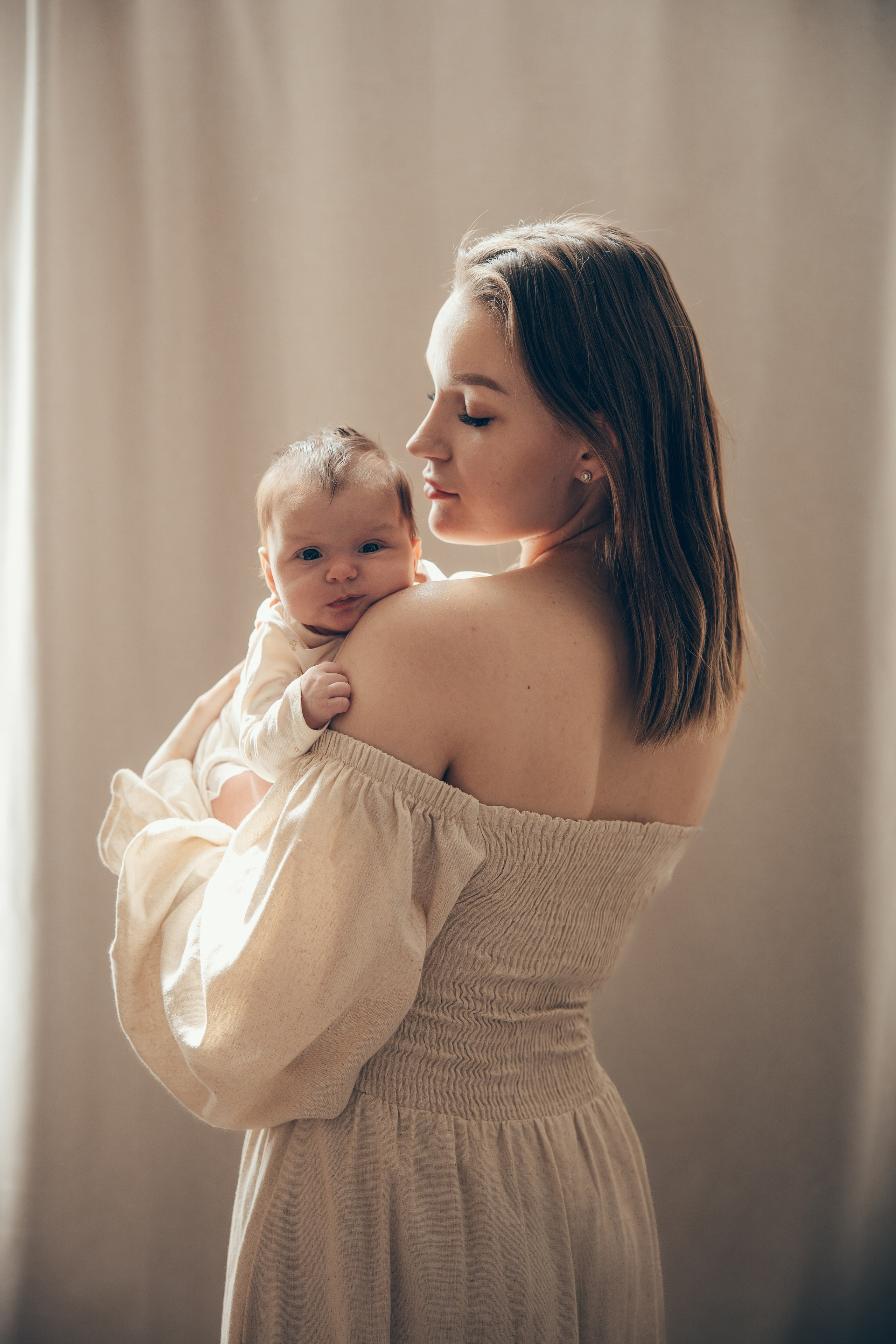 In-Home Baby Photoshoot. Family and children’s photographer and videographer in Chicago