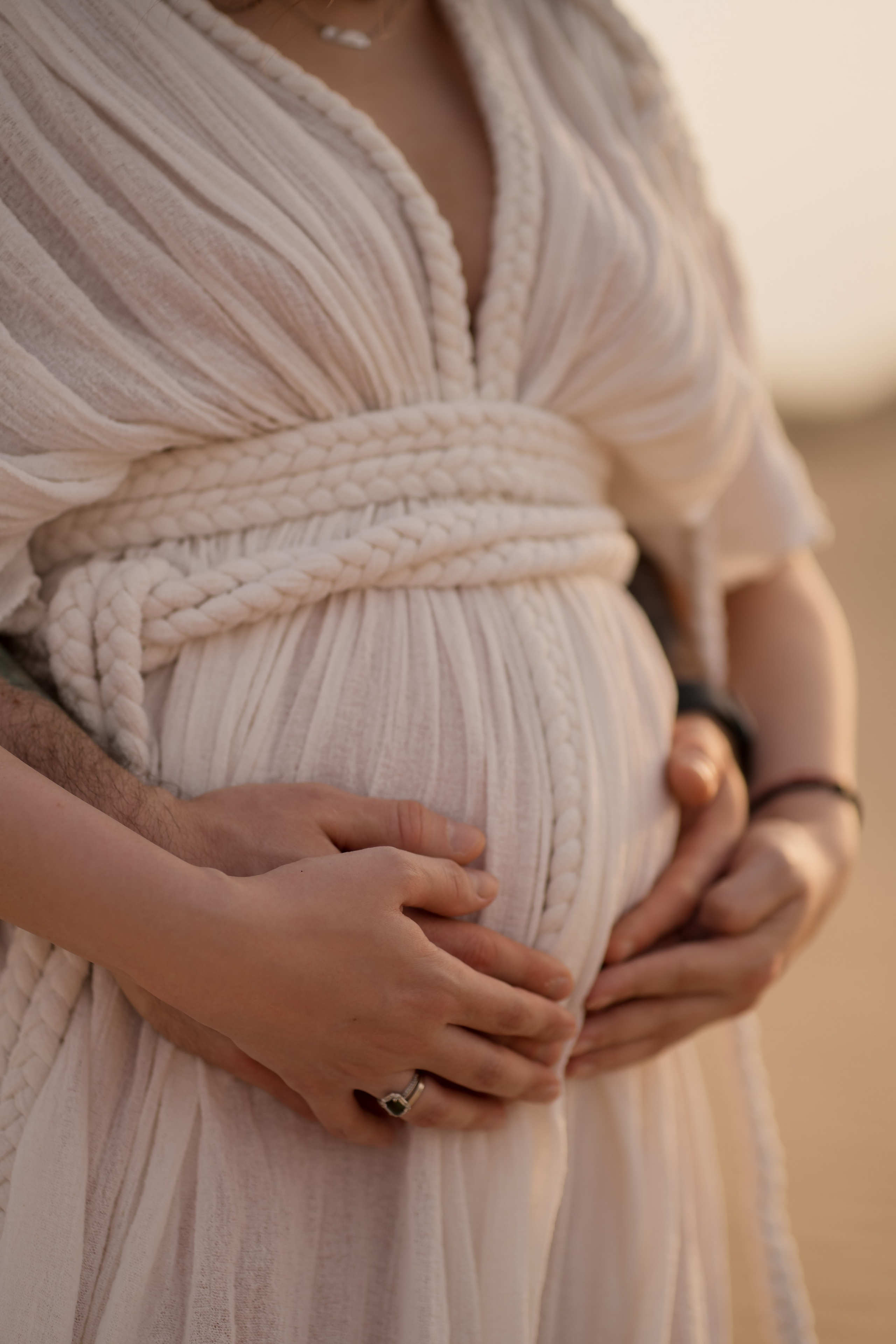 Desert Bloom. Angela Iakovleva — Family Photographer in Dubai