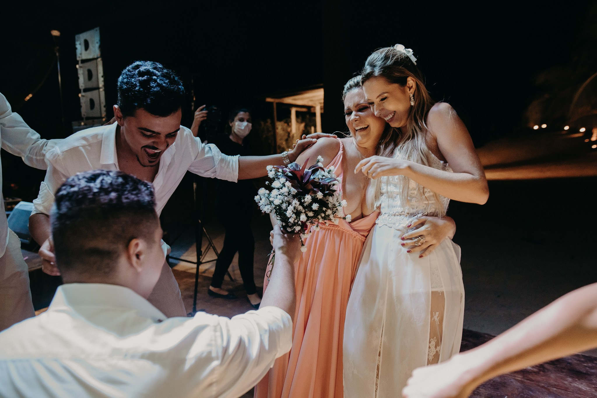 Nadia & Higor. Fotógrafos de Casamento na Bahia: Elart Fotografia