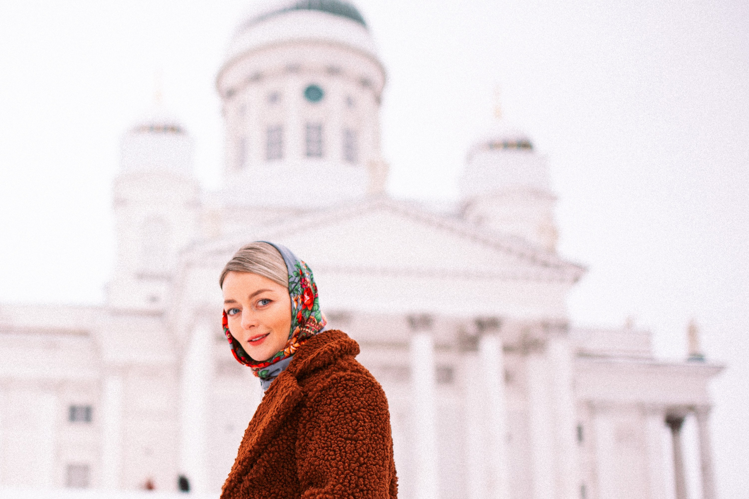 Uuden Vuoden lahja. Valokuvaaja Lahti, Helsinki Elena Salonen