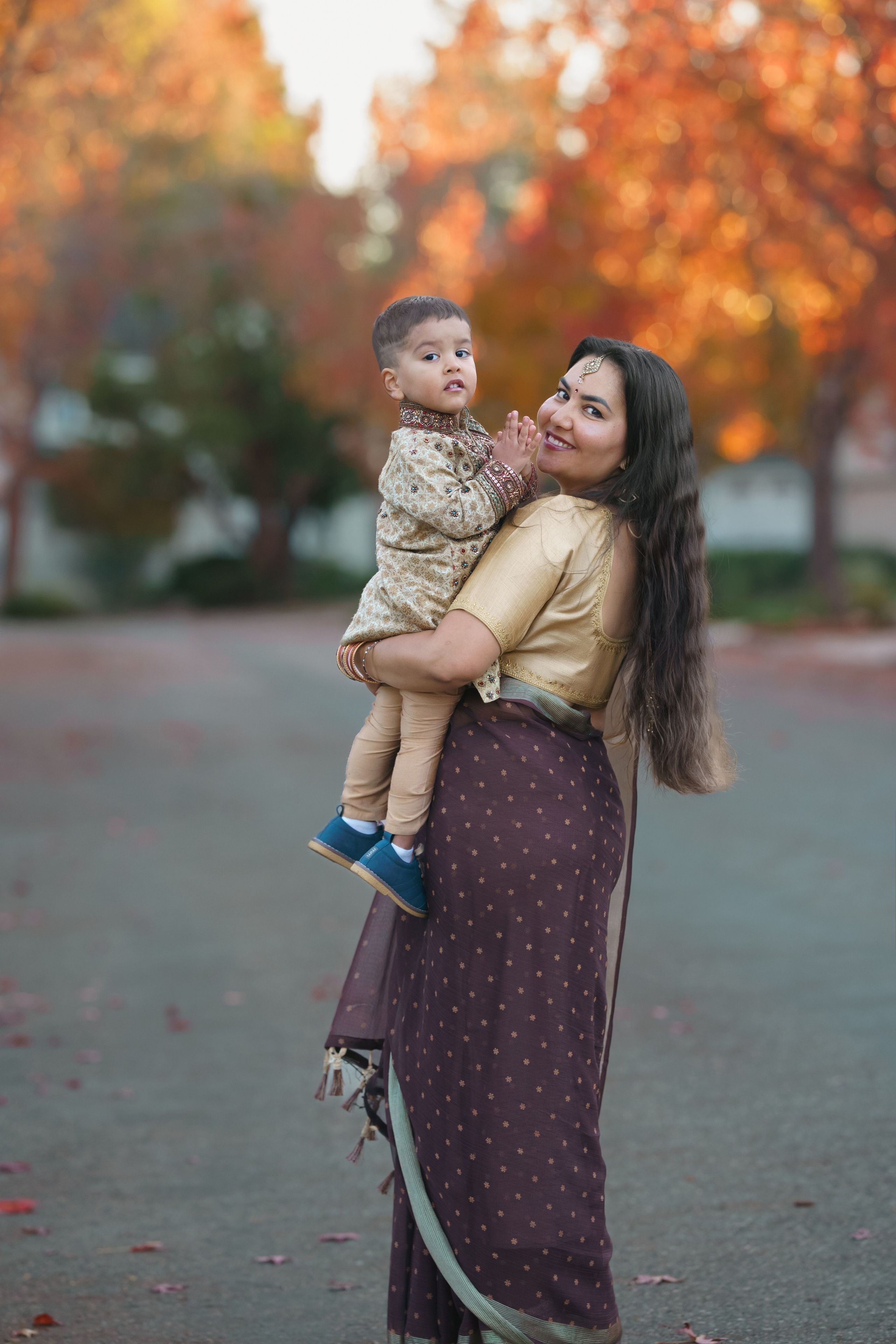 Chocolate family look. Tatiana Smirnova — Photographer